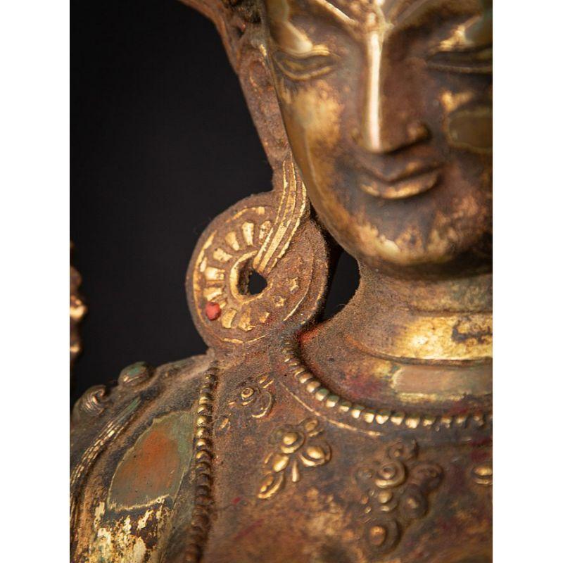 Ancienne statue Tara népalaise en bronze vert du Népal en vente 4