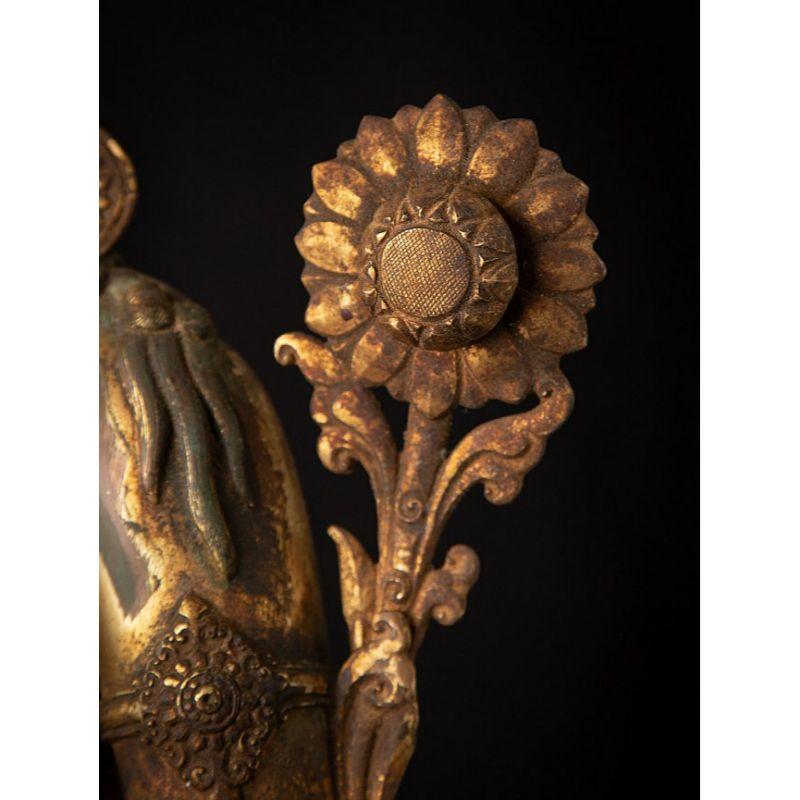 Ancienne statue Tara népalaise en bronze vert du Népal en vente 6
