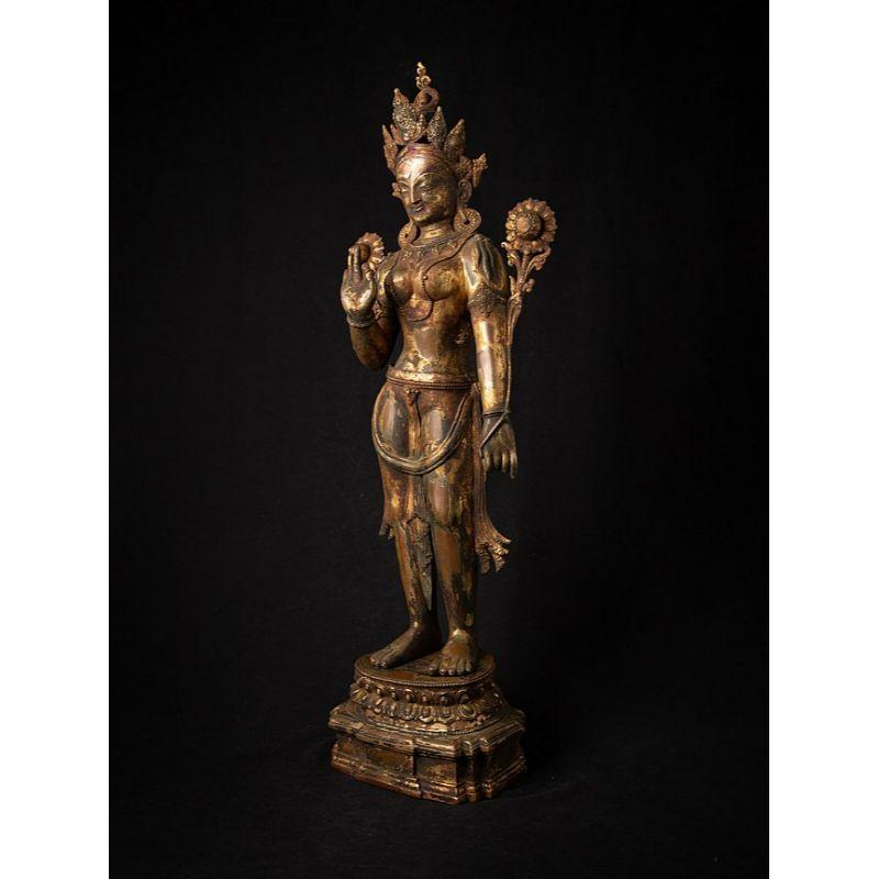 Ancienne statue Tara népalaise en bronze vert du Népal Bon état - En vente à DEVENTER, NL