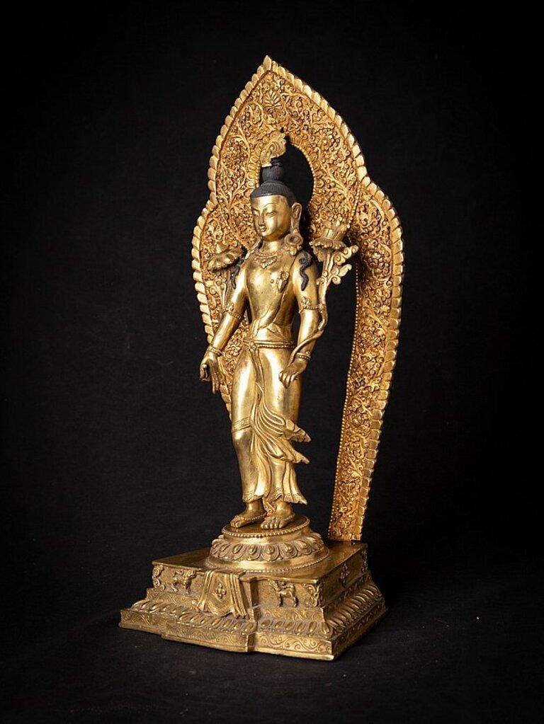 Material: bronze
41 cm high 
20 cm wide and 13,5 cm deep
Weight: 3.25 kgs
Fire gilded with 24 krt. gold
Originating from Nepal
Middle / late 20th century
Very high quality !
 