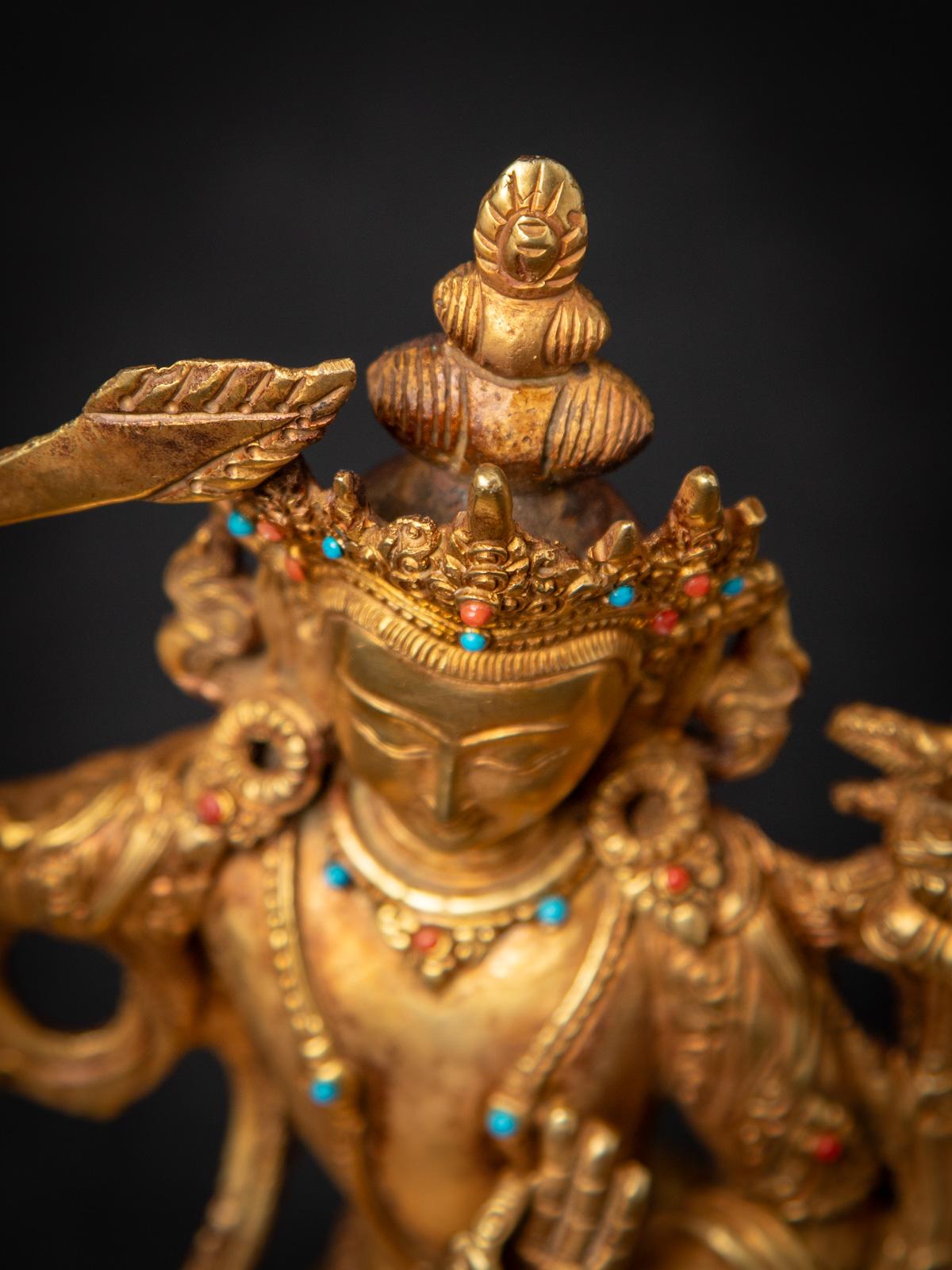 Nepalese Antica statua di bronzo nepalese di Manjushri - Buddha originali in vendita