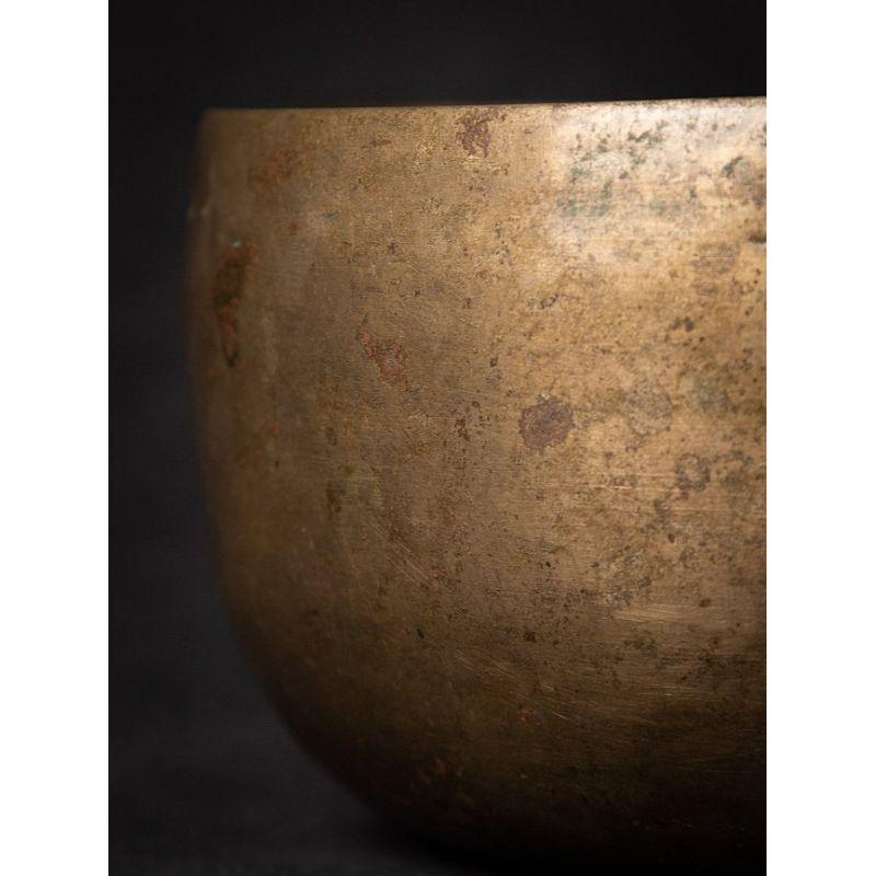 Old Bronze Nepali Singing Bowl from Nepal For Sale 4