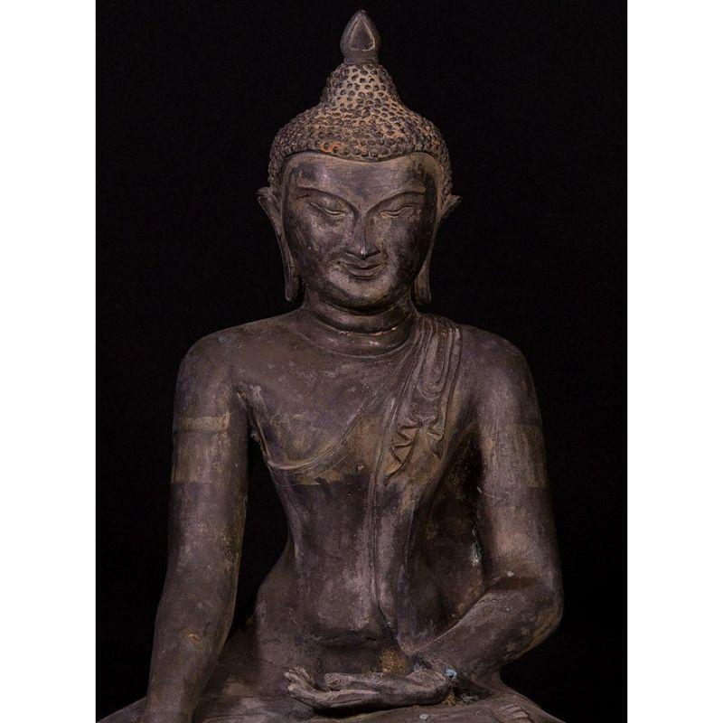 Old Bronze Pagan Buddha Statue from Burma In Good Condition In DEVENTER, NL