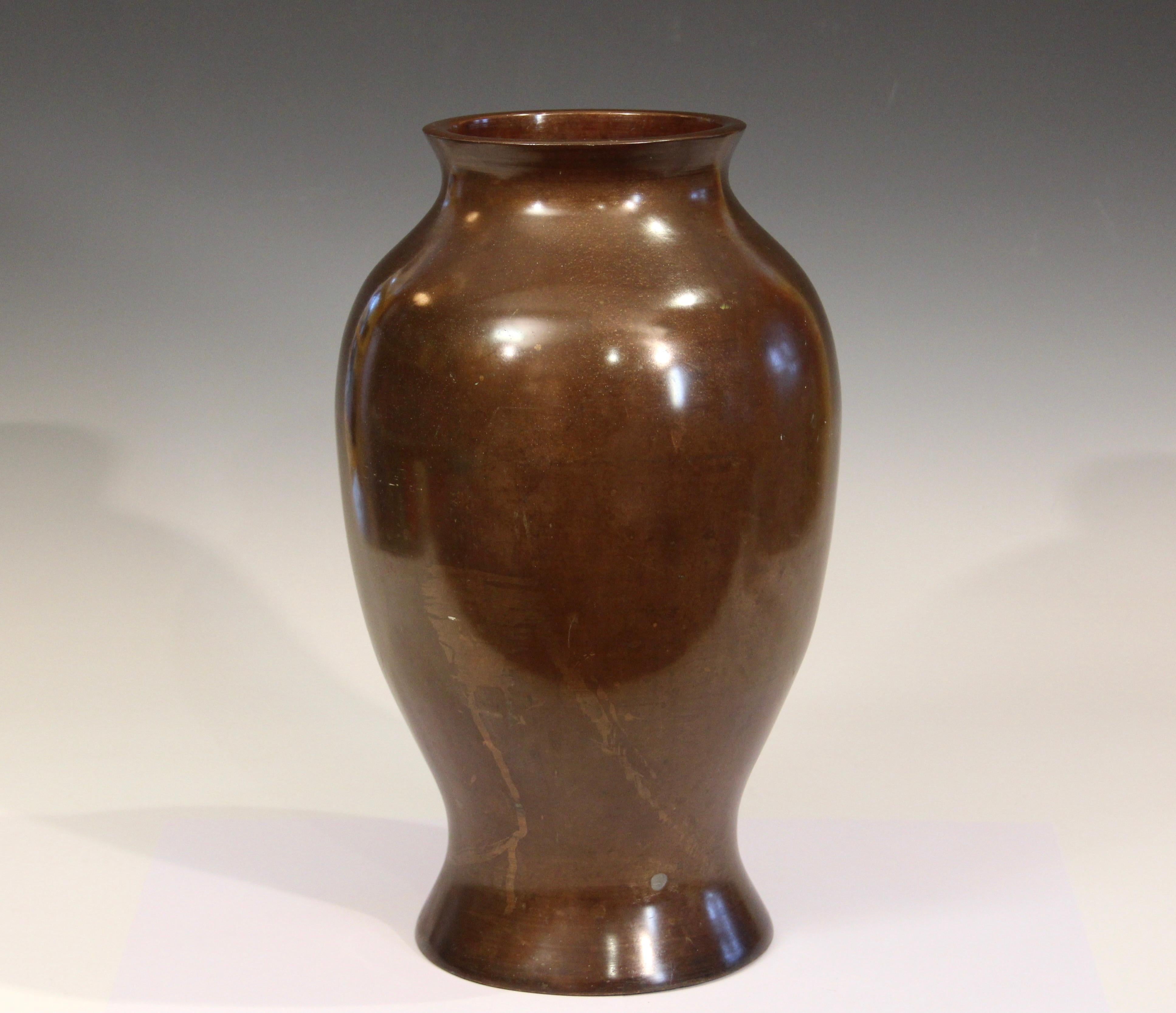 Large old Japanese bronze vase with rich patina. Circa early/mid 20th century. 10 pounds. 14