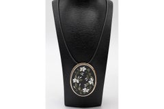 Antica spilla/pendente con micromosaico, pietra dura, Italia, anni '50 circa.