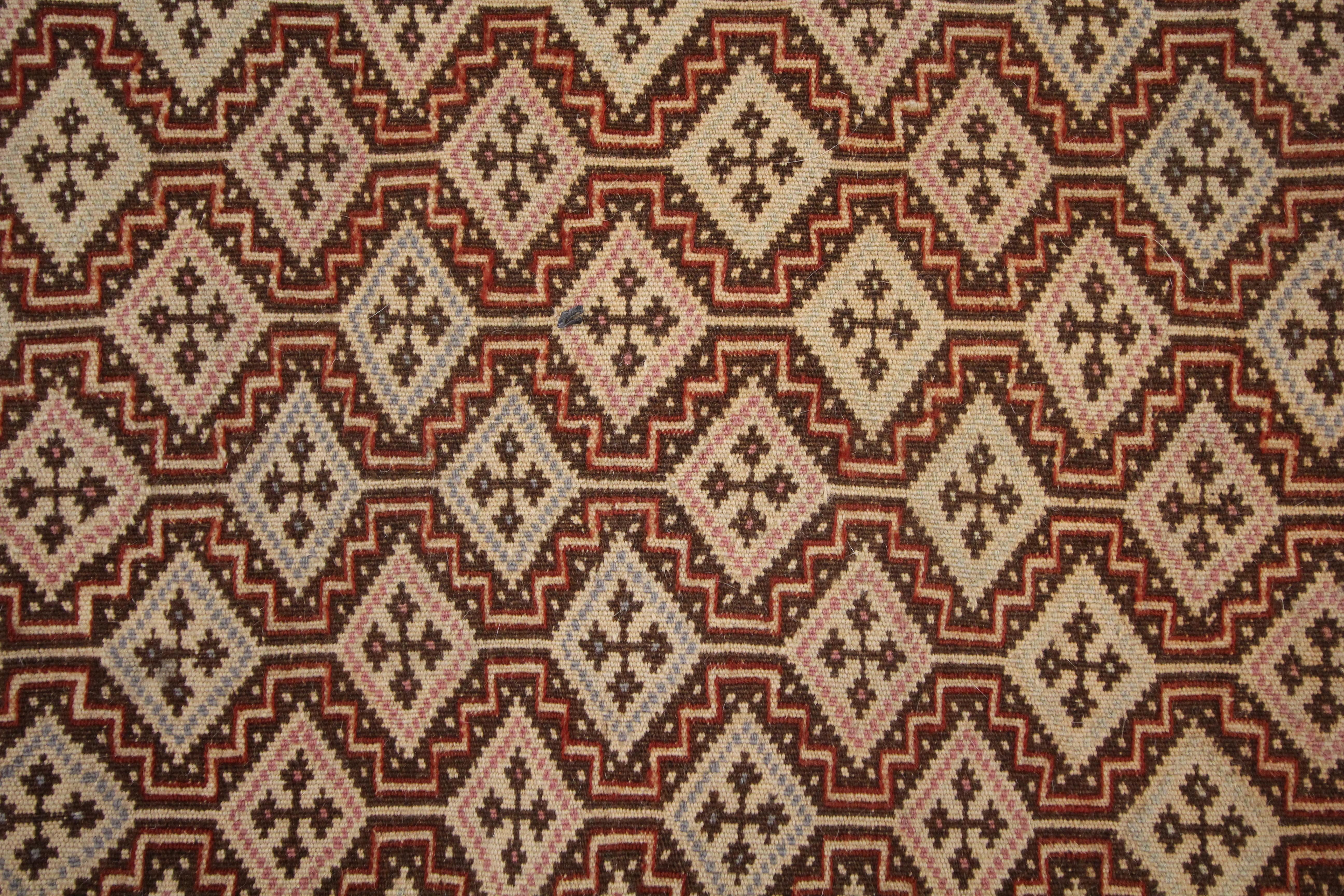 Ancien tapis brun Sumak tissé à la main, tissé à plat, Tapis oriental ancien Excellent état - En vente à Hampshire, GB