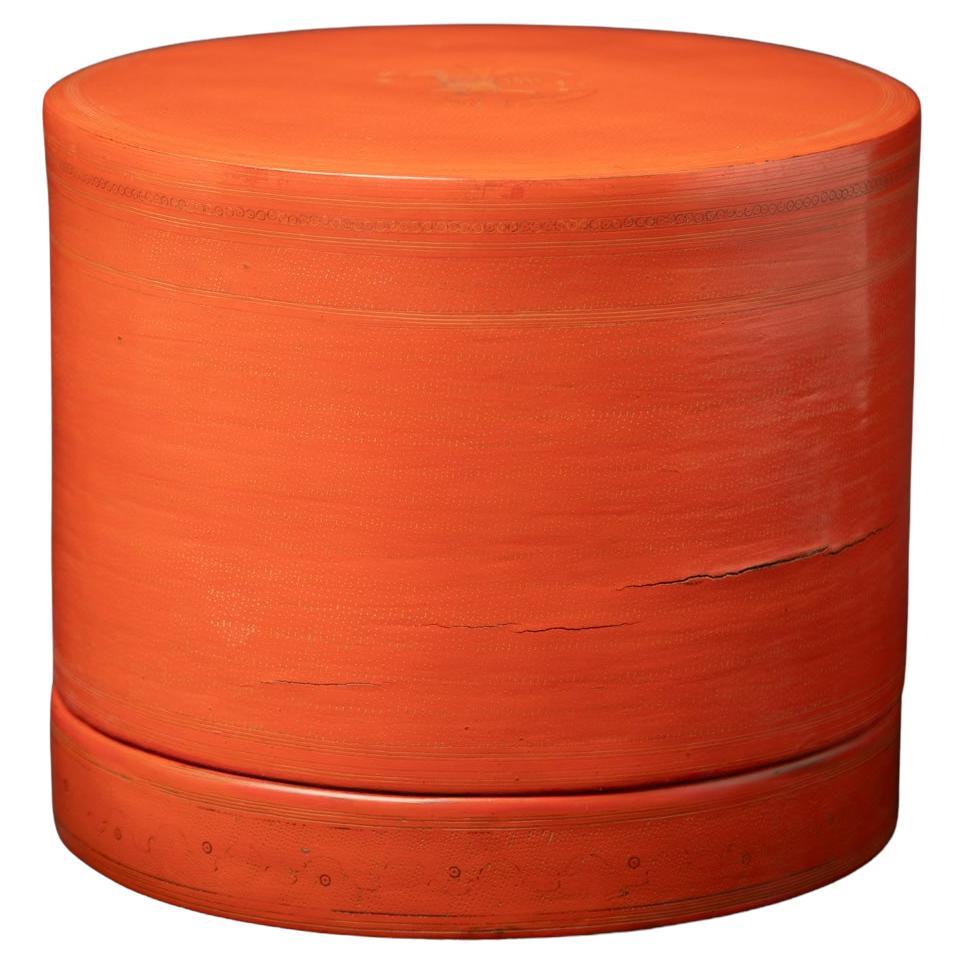 Old Burmese betelnut box from Burma For Sale
