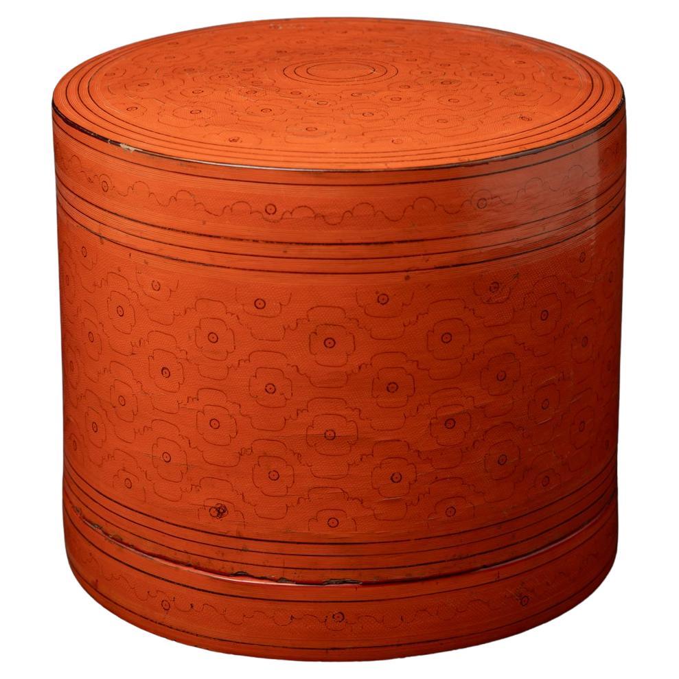 Old Burmese lacquerware betelnut box from Burma