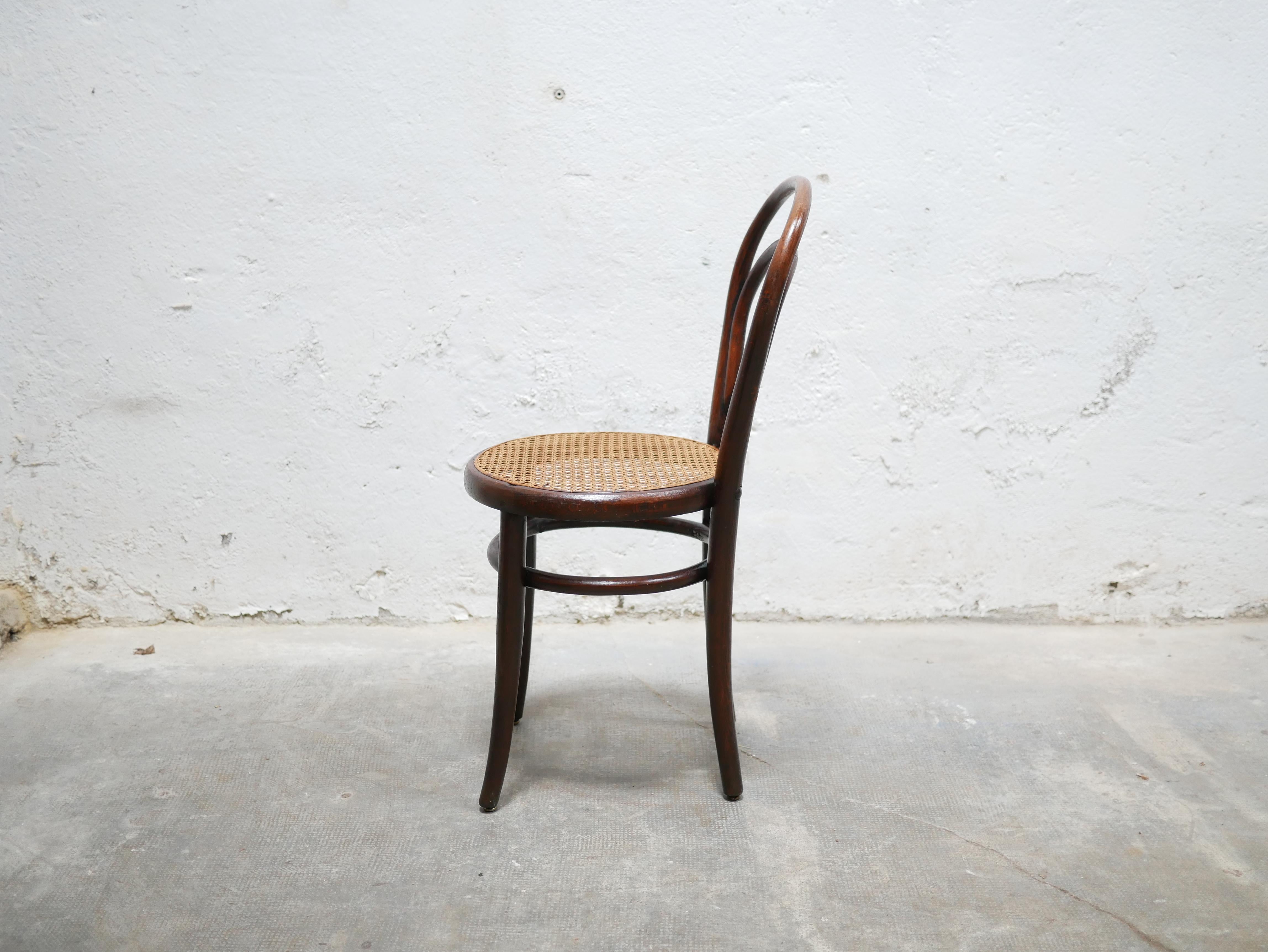 Rattan Old cane bistro chair by Thonet editions