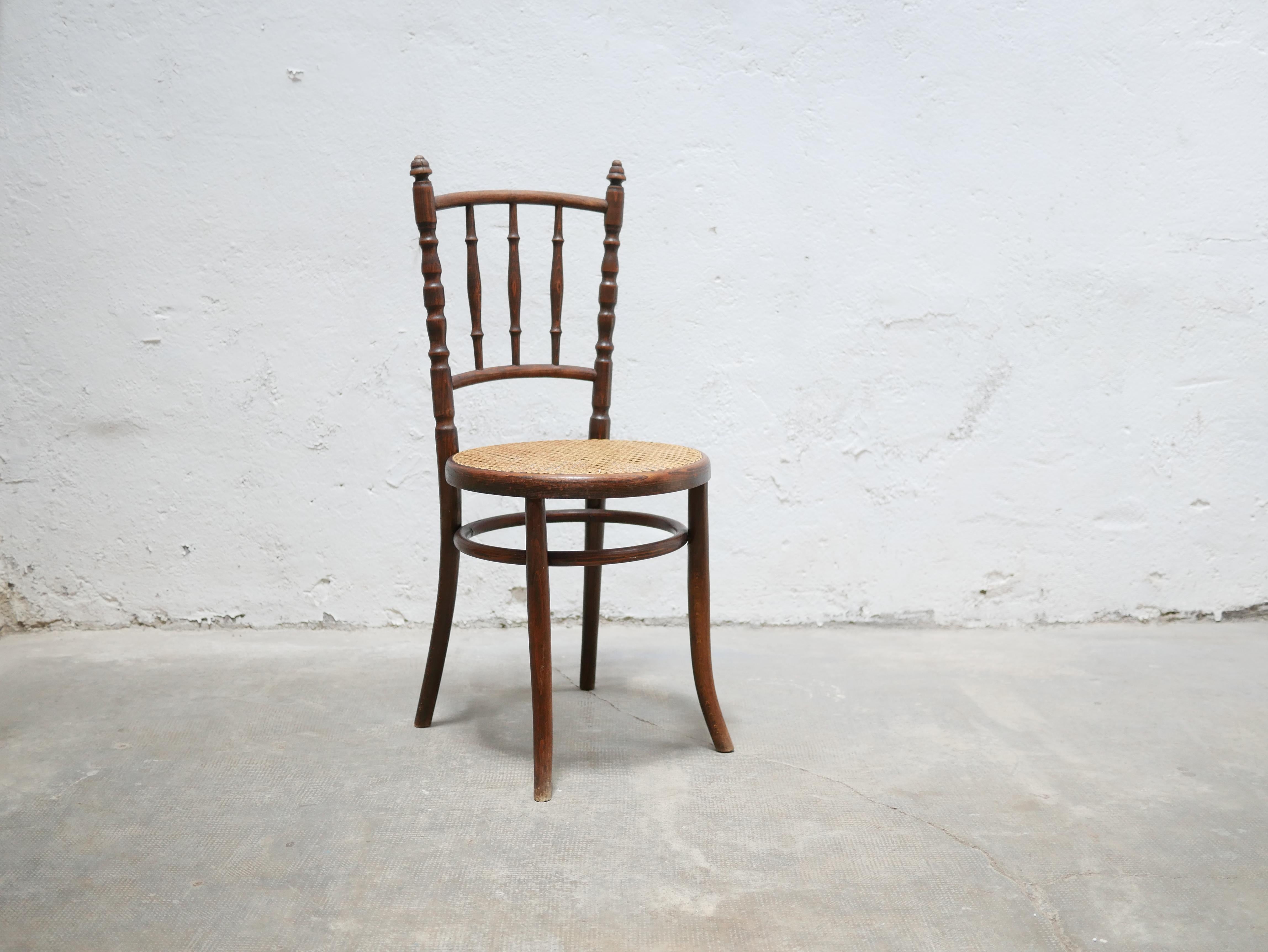 Old Cane Bistro Chair in Wood by Fischel Editions 10