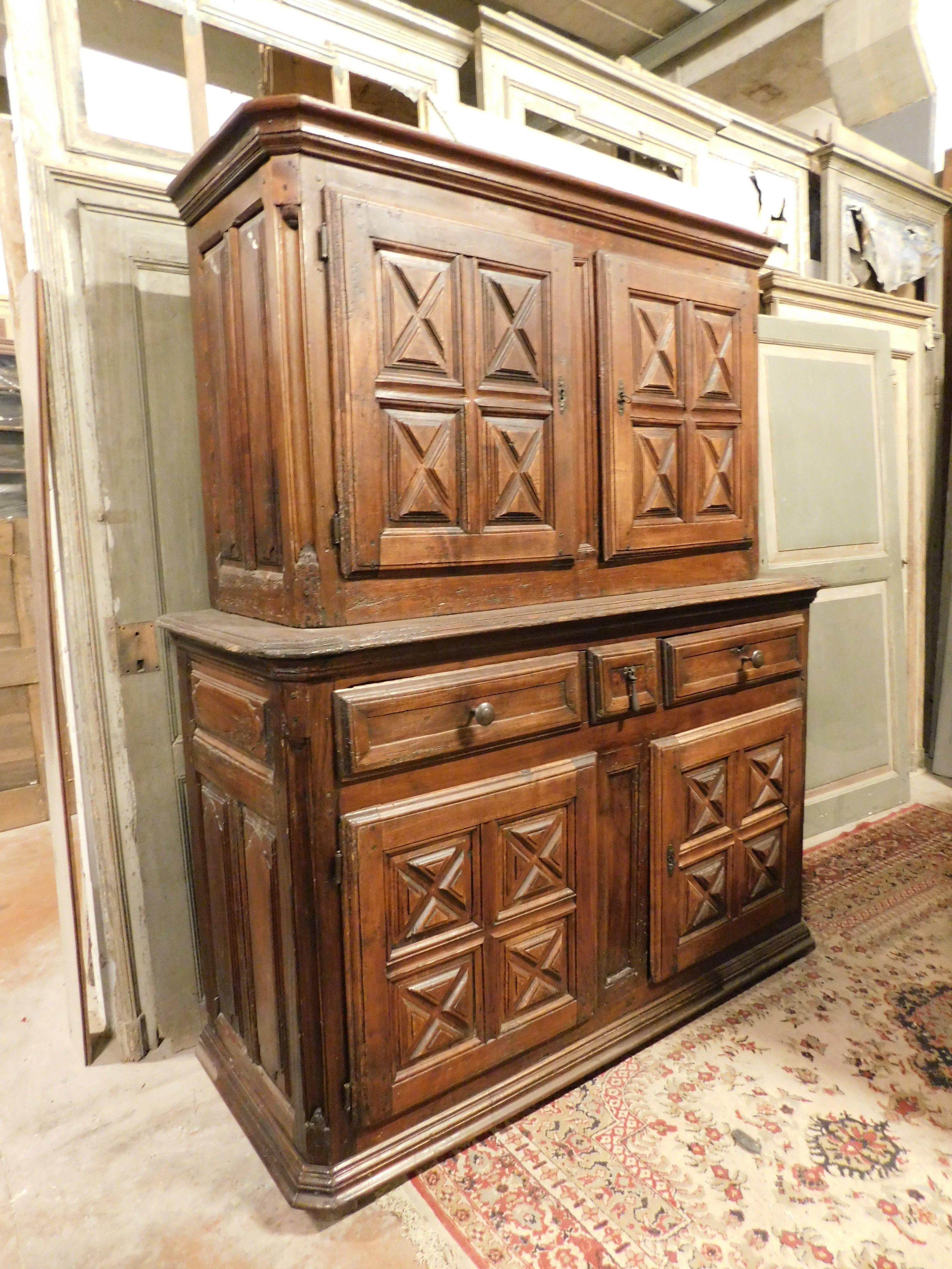 Antique Sideboard cabinet, double-bodied with richly carved lozenge doors, carved sides, with doors and drawers, built of cherry and oak, from the period between '6/'700 of Piedmontese origin, very capacious and beautiful historical presence,