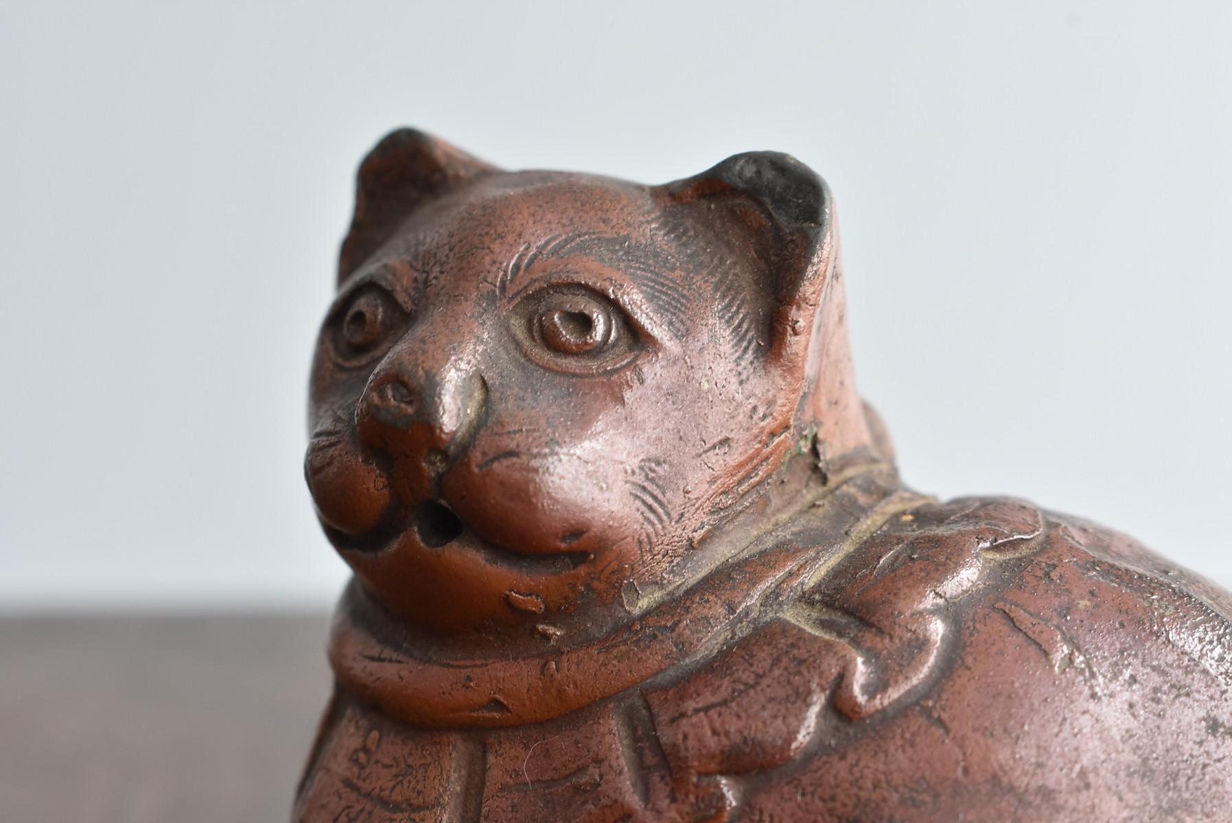 Old Cat Figurine Made of Japanese Pottery / Calligraphy Equipment / Edo-Meiji 5