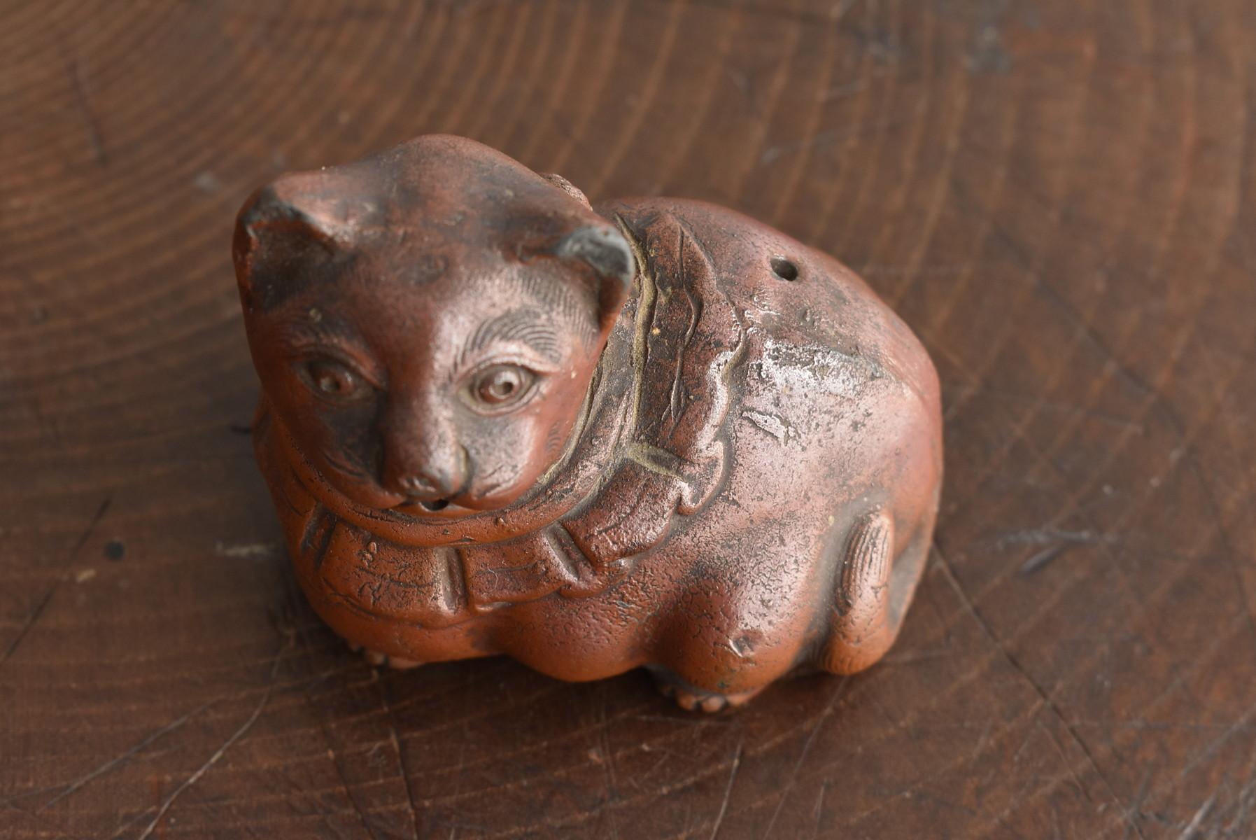 Old Cat Figurine Made of Japanese Pottery / Calligraphy Equipment / Edo-Meiji 3