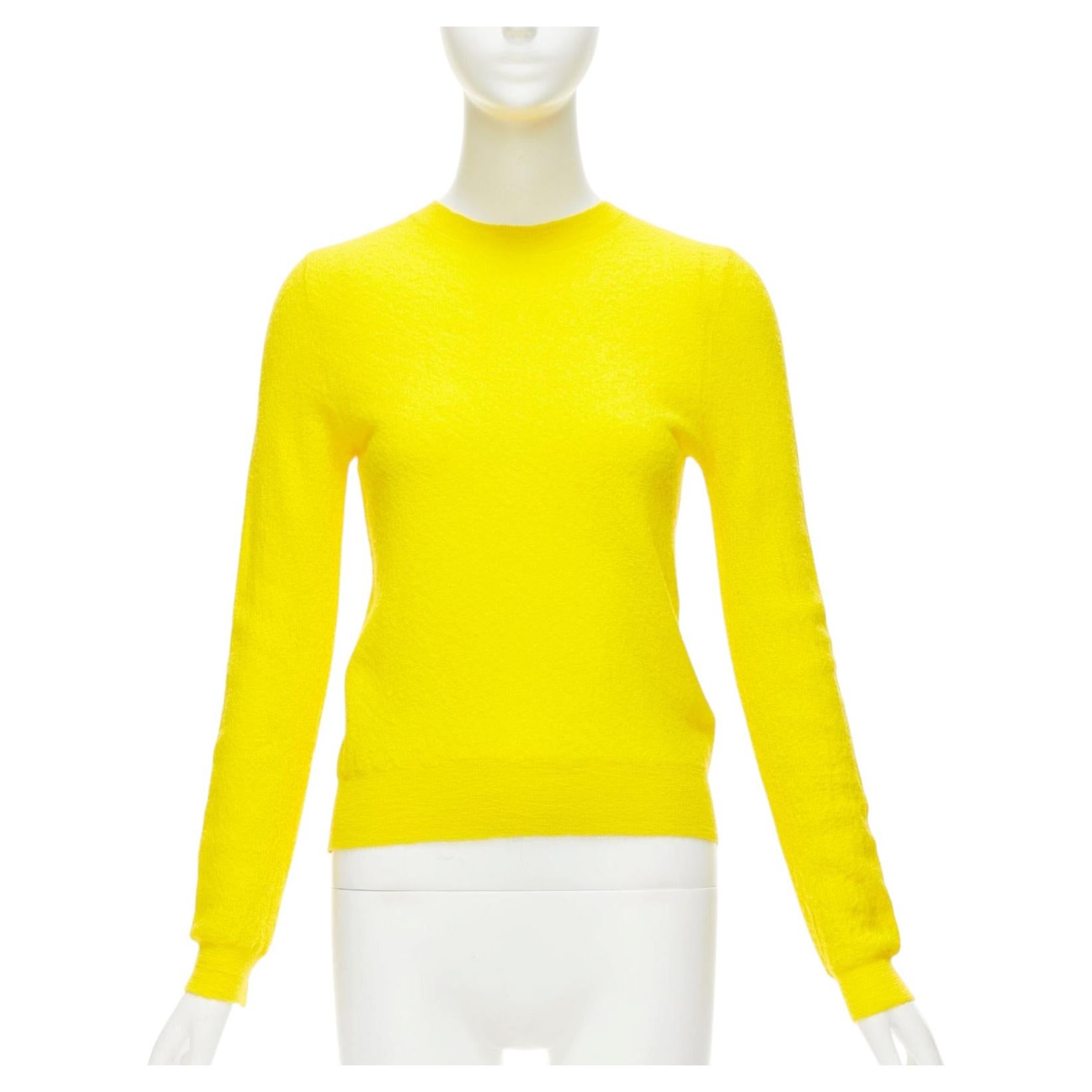 Pull-over à col ras du cou 100% laine jaune soleil OLD Celine Phoebe Philo S