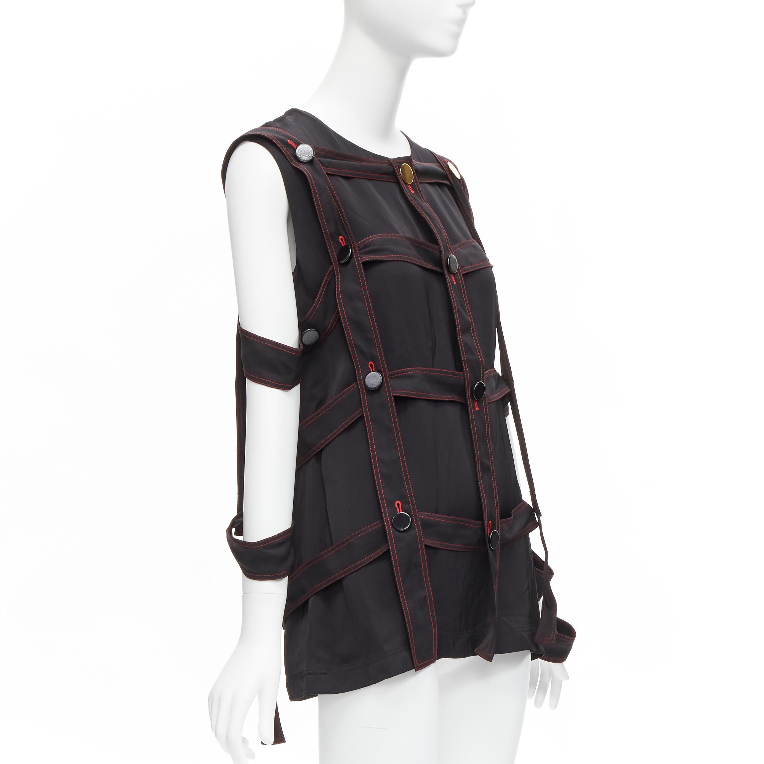 Nero VECCHIO CELINE Phoebe Philo 2015 Top a griglia nera con bottoni dorati FR38 M. in vendita