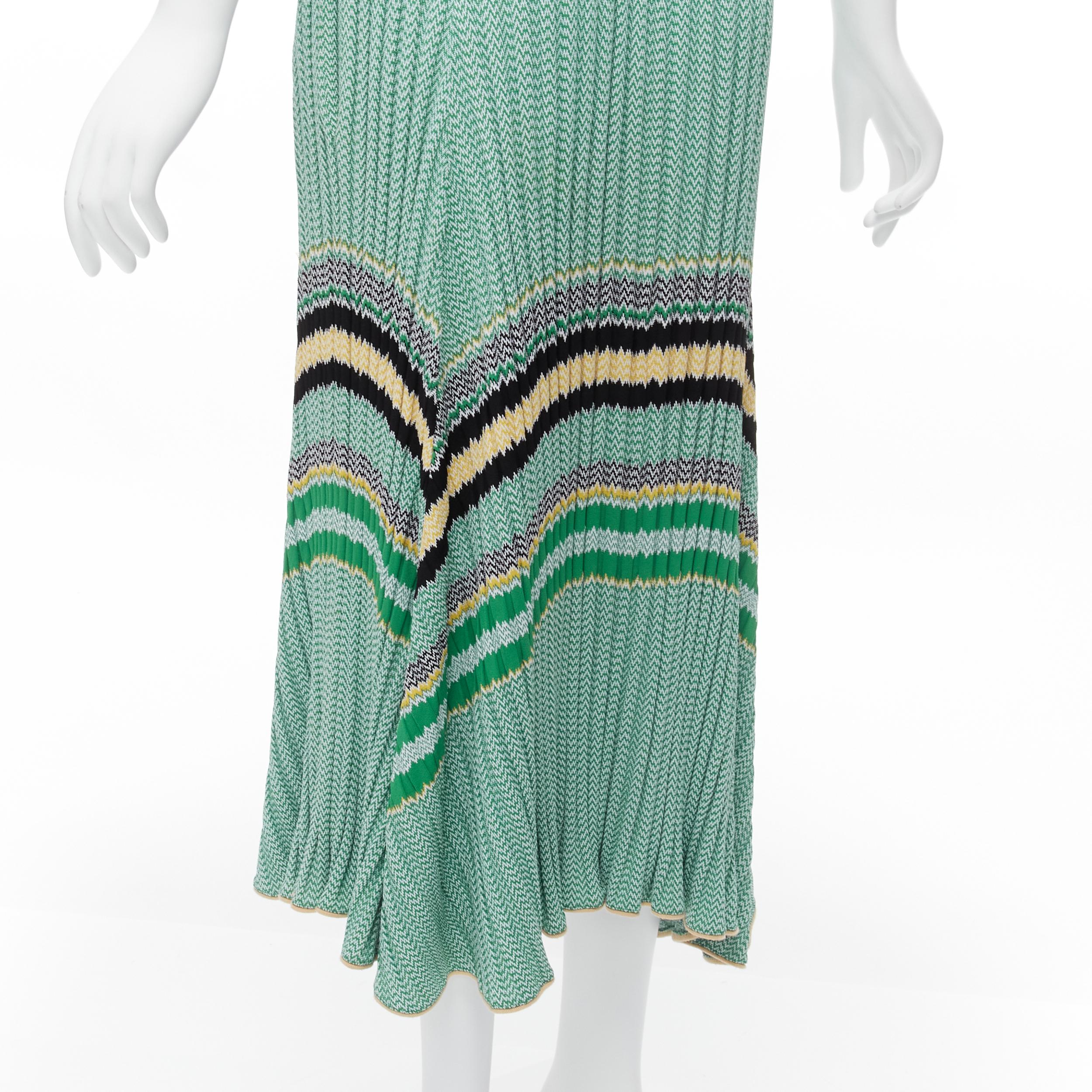 OLD CELINE Phoebe Philo 2015 Runway green varsity stripes contour ribbed midi skirt S
Reference: TGAS/D00227
Brand: Celine
Designer: Phoebe Philo
Collection: 2015 - Runway
Material: Viscose, Elastane, Polyester
Color: Green, Yellow
Pattern: