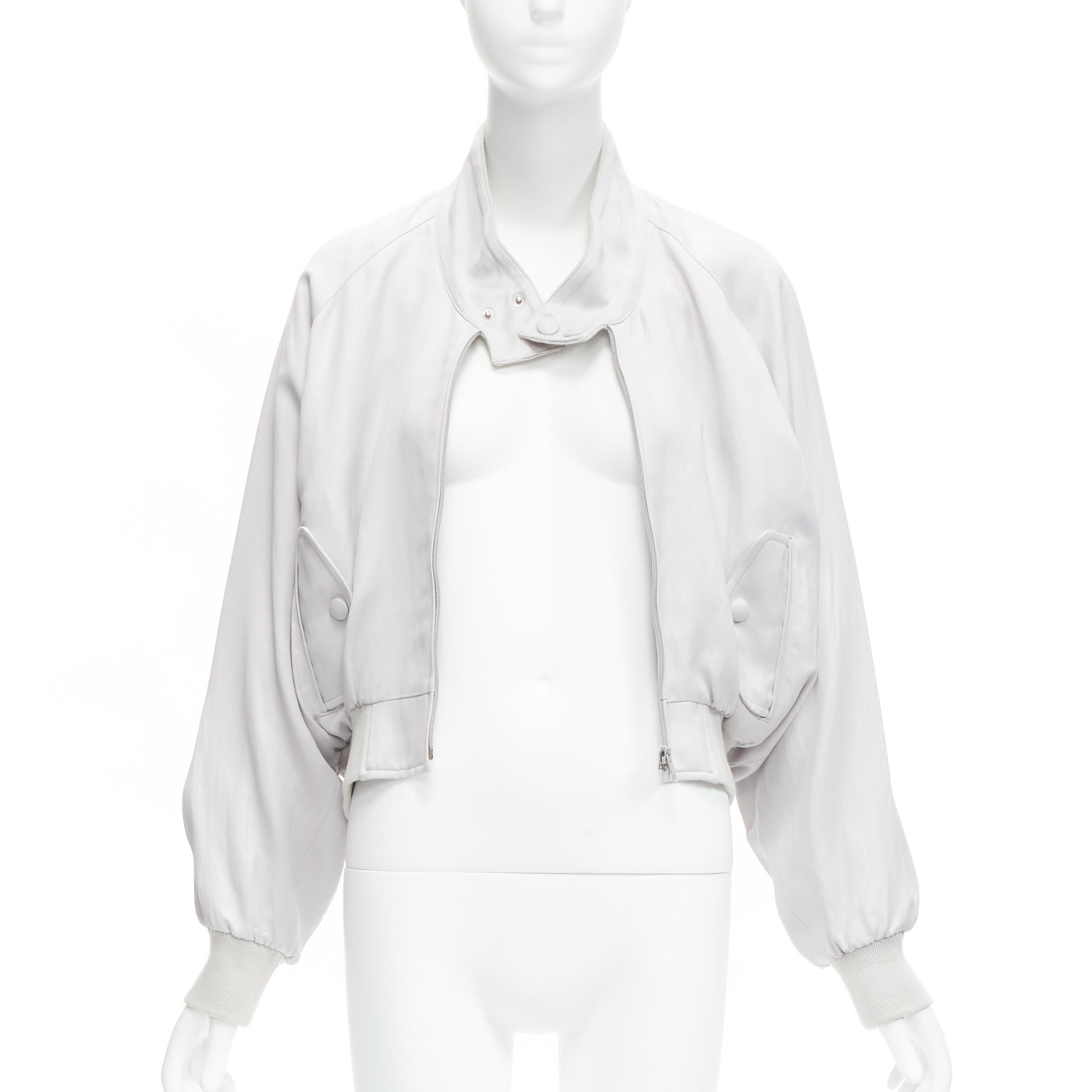 OLD CELINE Phoebe Philo 2018 Laufsteg-Bomberjacke aus grauem Kokon FR38 M (Grau) im Angebot