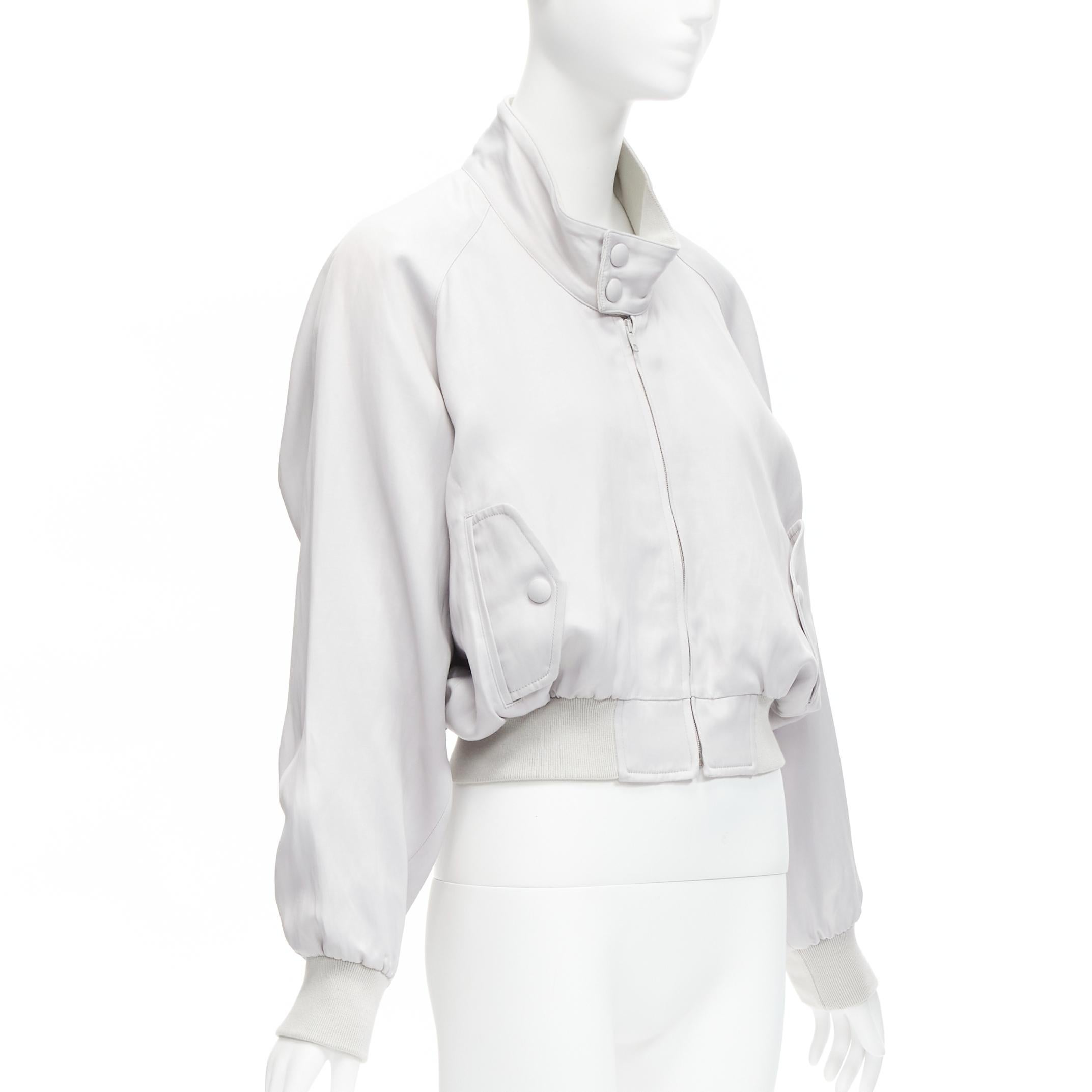 OLD CELINE Phoebe Philo 2018 Laufsteg-Bomberjacke aus grauem Kokon FR38 M im Zustand „Hervorragend“ im Angebot in Hong Kong, NT