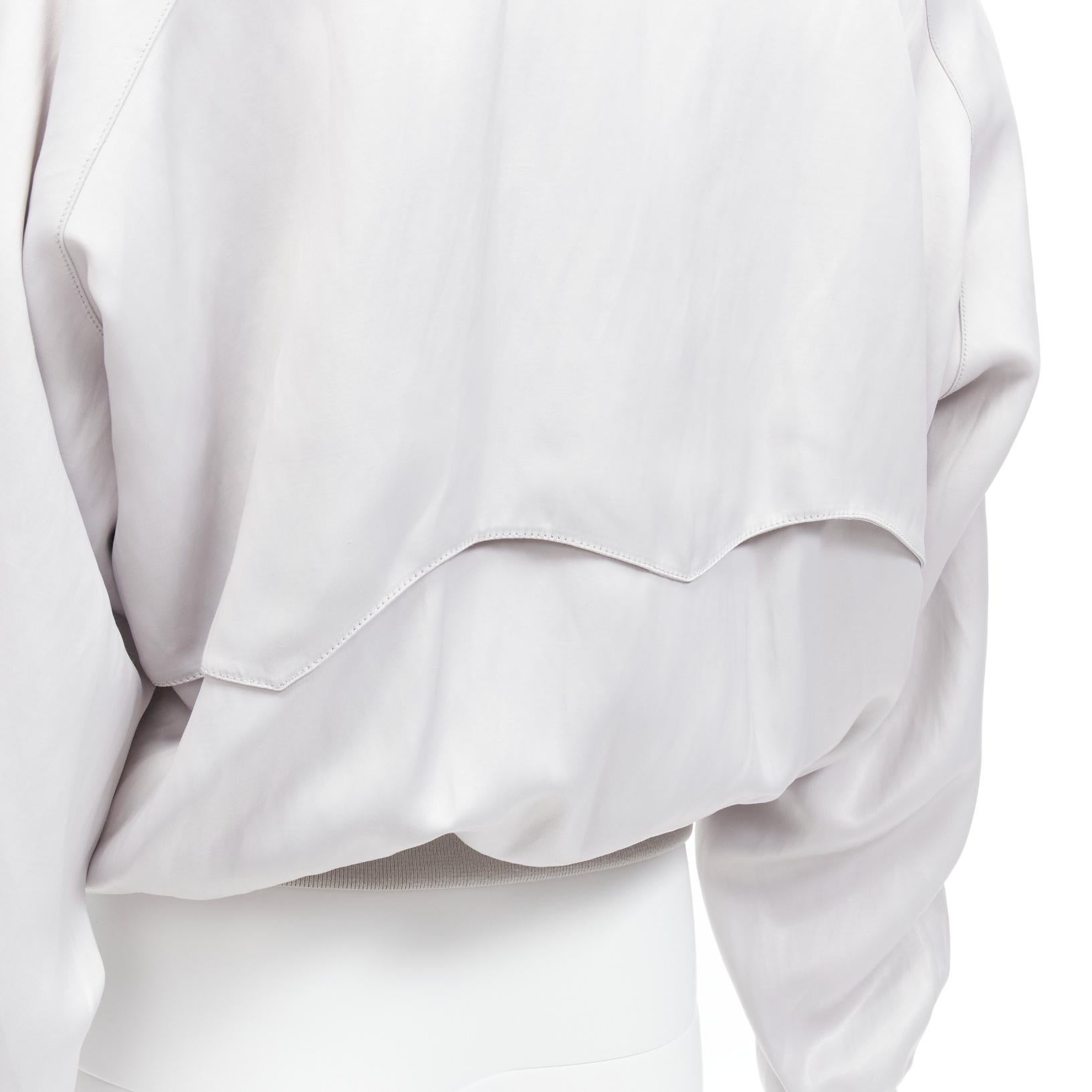 OLD CELINE Phoebe Philo 2018 Laufsteg-Bomberjacke aus grauem Kokon FR38 M im Angebot 4
