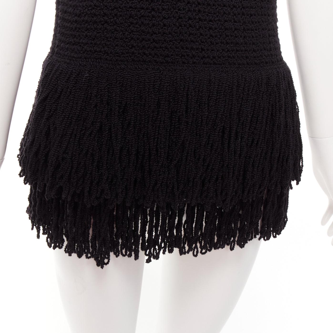 OLD CELINE Phoebe Philo black wool duo tier loop fringe knitted vest top S
Reference: TGAS/E00035
Brand: Celine
Designer: Phoebe Philo
Material: Wool, Blend
Color: Black
Pattern: Solid
Closure: Pullover
Made in: Italy

CONDITION:
Condition: