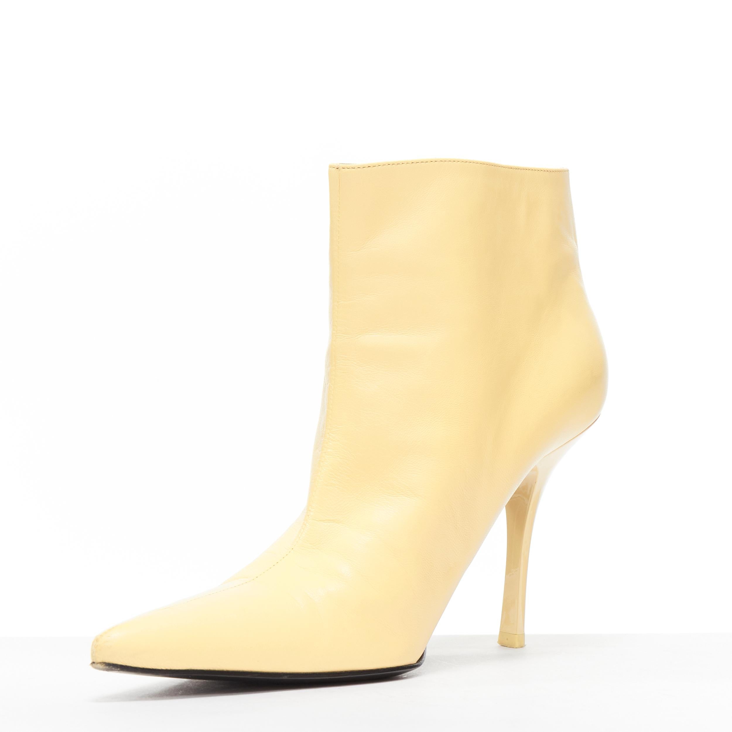 OLD CELINE Phoebe Philo nude leather pointed toe high heel ankle boots EU38 In Good Condition For Sale In Hong Kong, NT