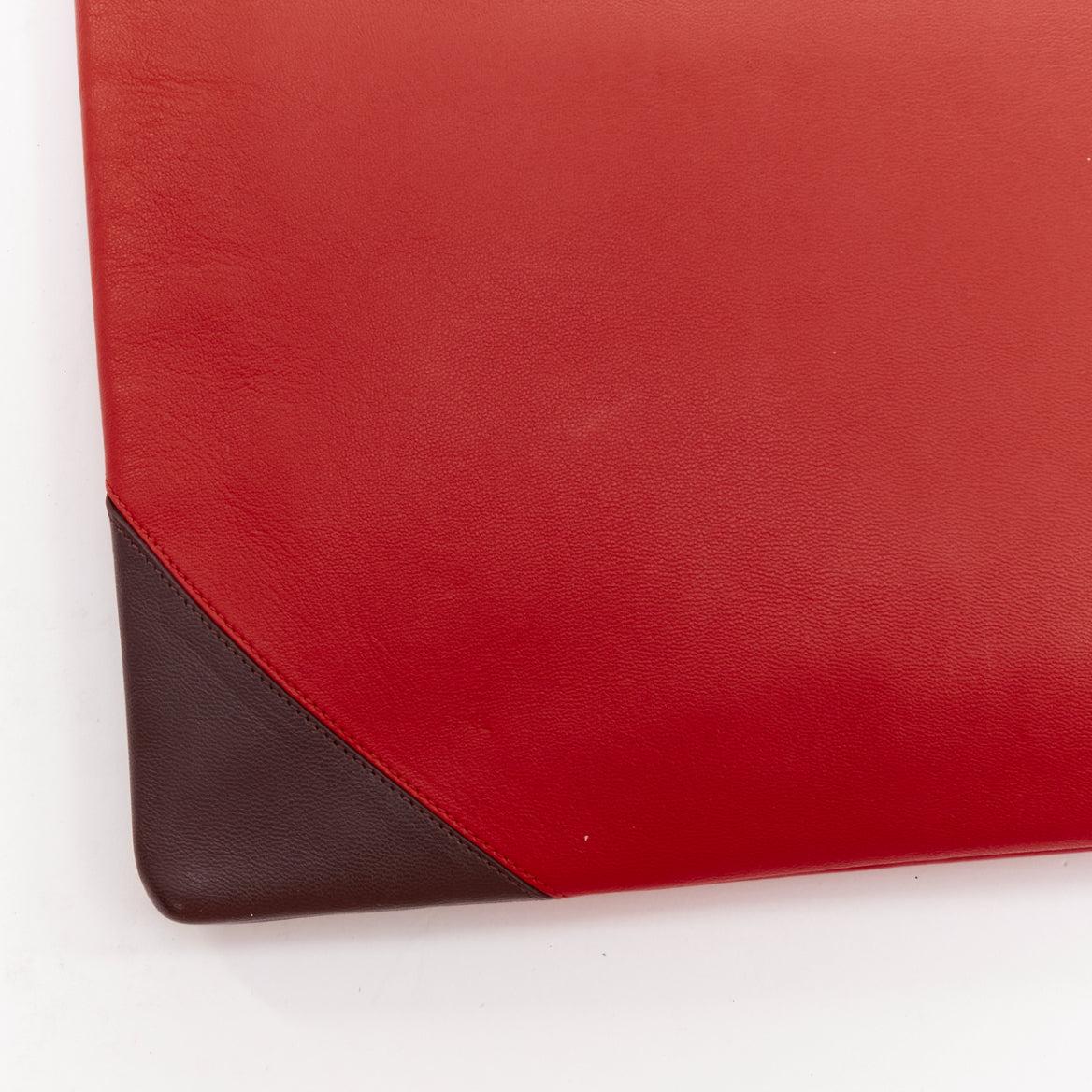 OLD CELINE Phoebe Philo red brown leather bicolour top zip pouch clutch bag For Sale 2