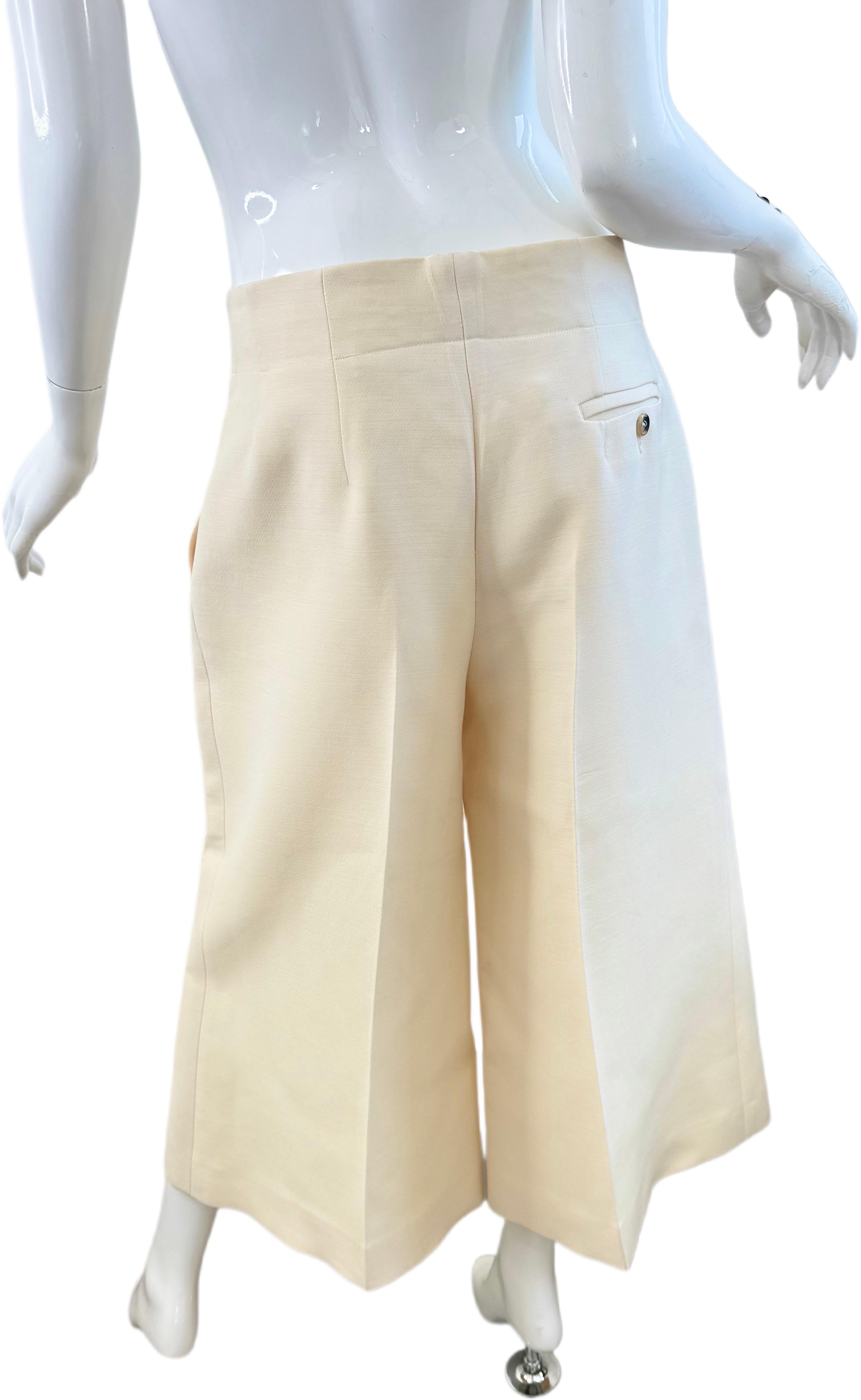 OLD Celine Phoebe Philo Resort 2015 Runway Size 8 Sculptural Ivory Wide Culottes en vente 4