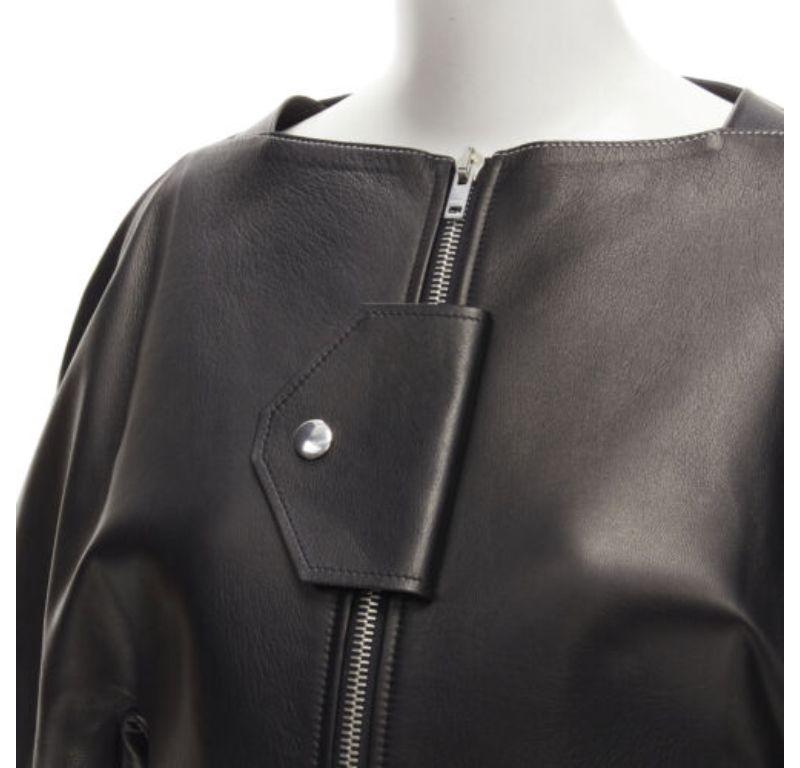 OLD CELINE Phoebe Philo Runway black leather puff balloon biker jacket FR38 M
Reference: TGAS/C01690
Brand: Celine
Designer: Phoebe Philo
Collection: Runway
Material: Leather
Color: Black
Pattern: Solid
Closure: Zip
Extra Details: Beautiful leather