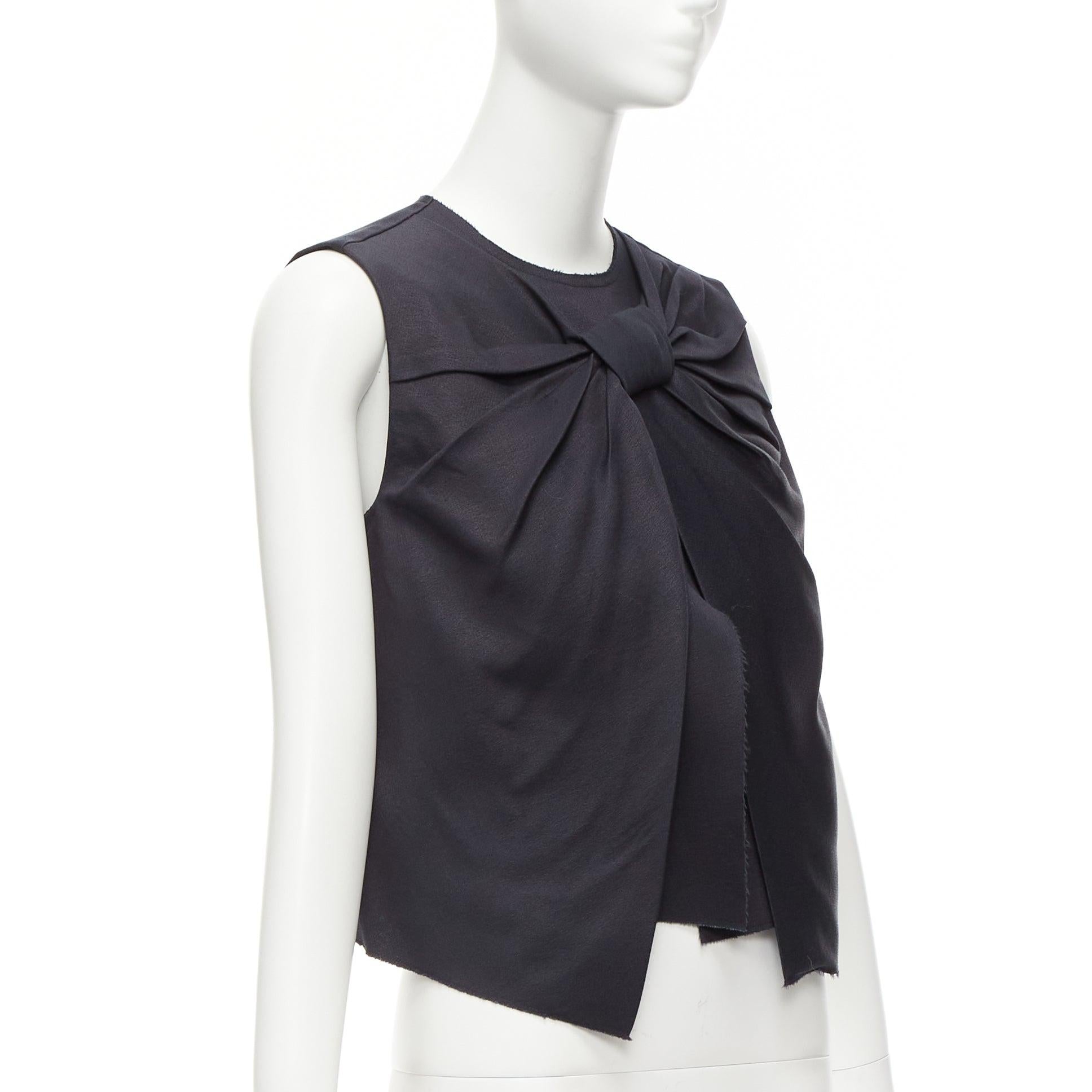 OLD CELINE Phoebe Philo Runway black twist knot splice cropped vest top FR38 M In Excellent Condition For Sale In Hong Kong, NT