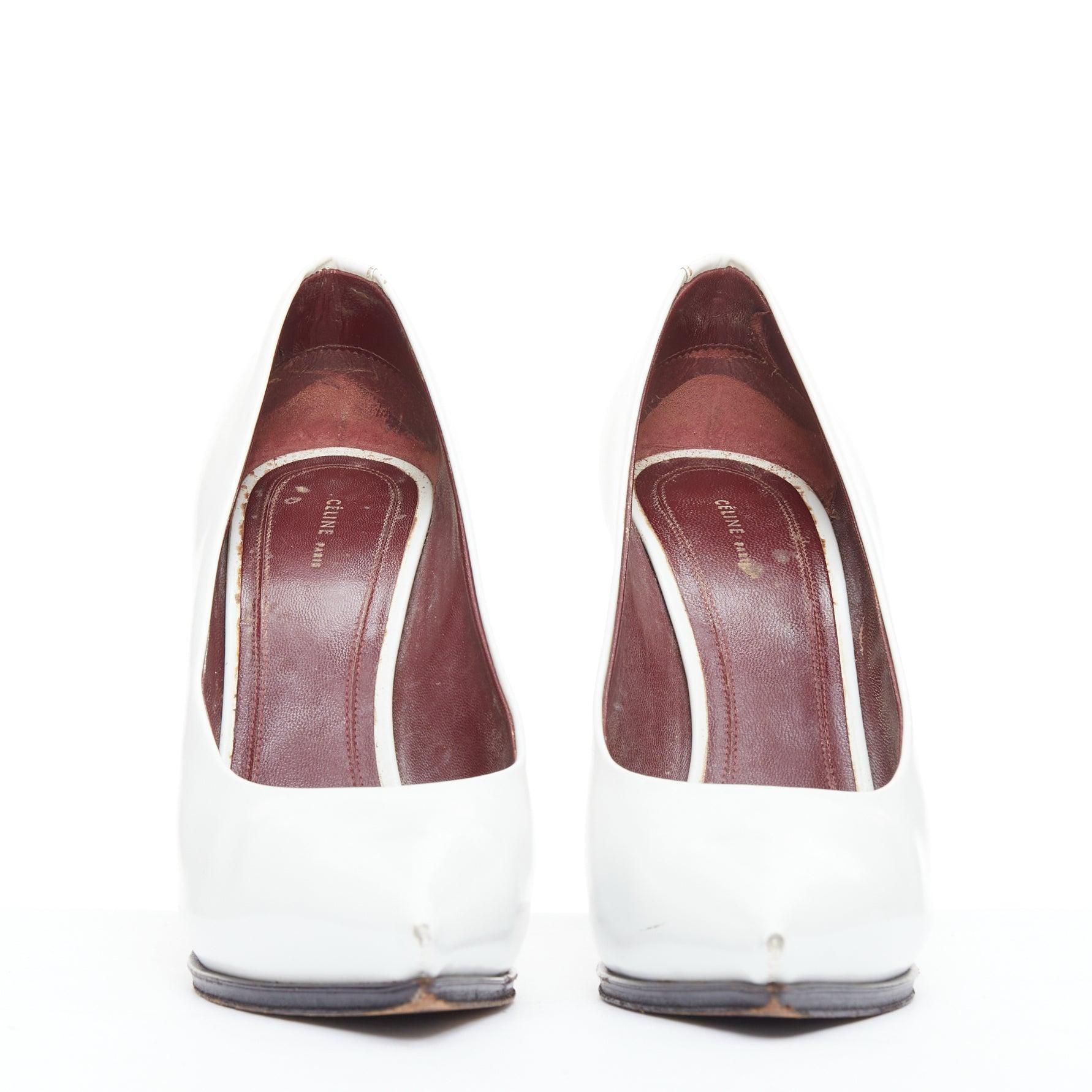 White OLD CELINE Phoebe Philo Runway white chunky heel pointy pumps EU38.5