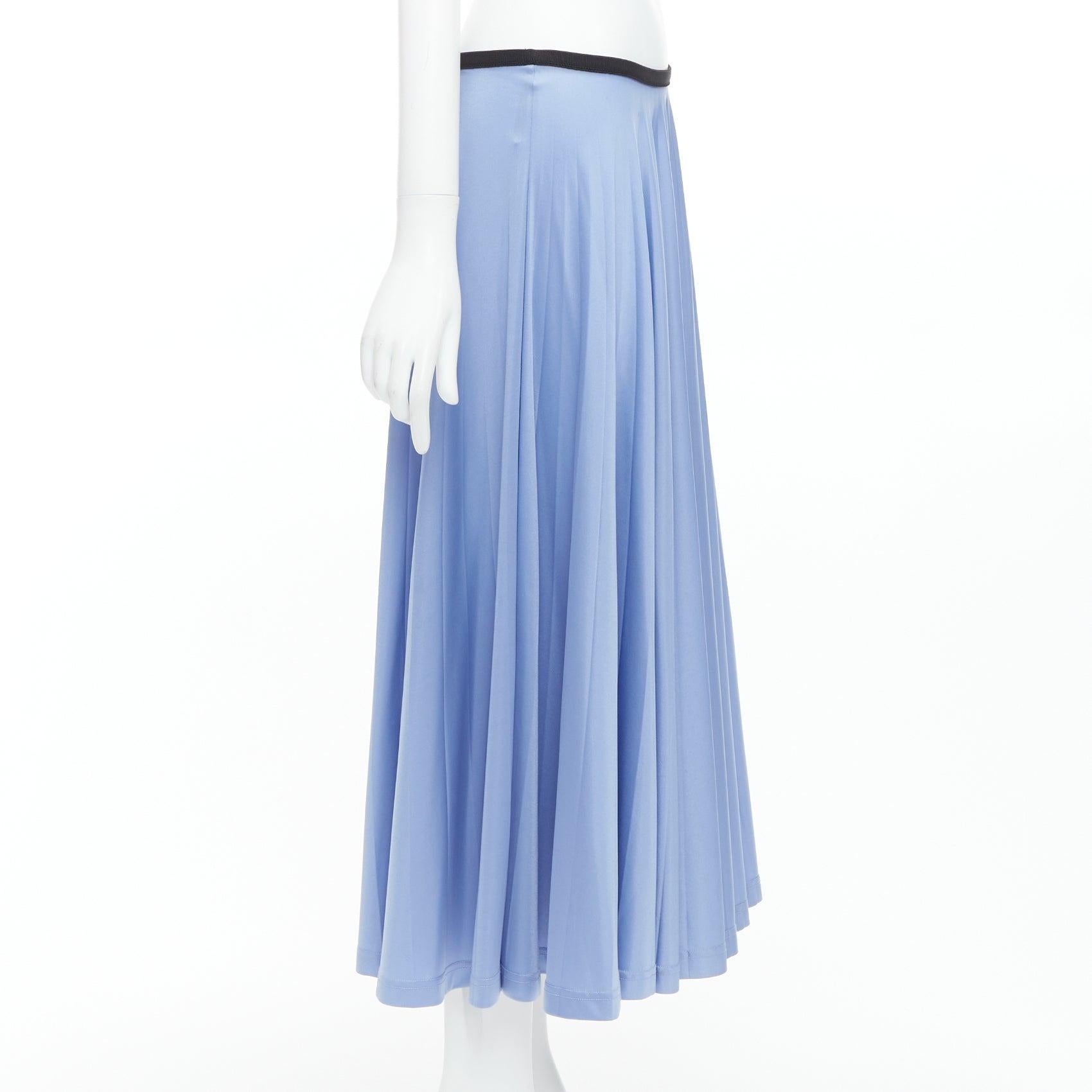 VECCHIA Celine Phoebe Philo gonna a pieghe blu cielo con cintura nera FR34 XS In condizioni discrete in vendita a Hong Kong, NT