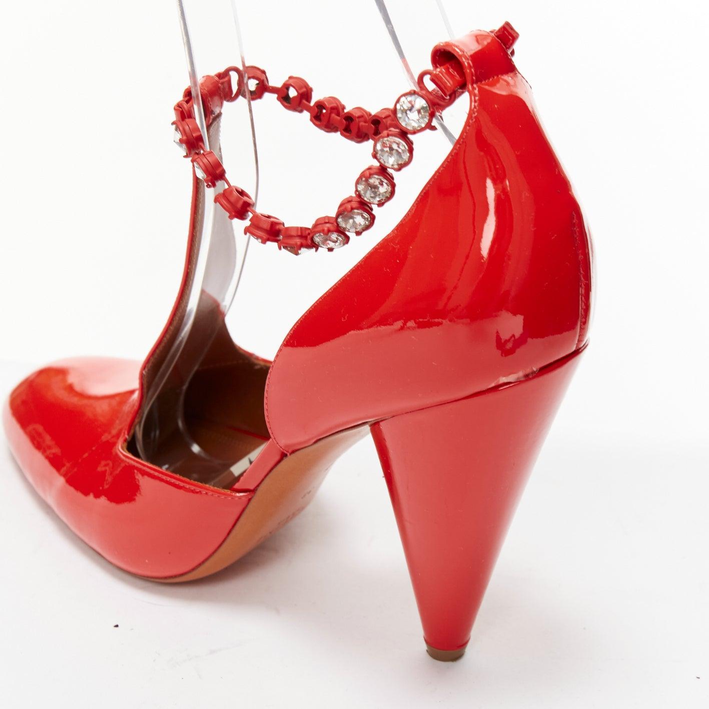 OLD Celine Phoebe Philo Tango red patent crystal t-strap heels EU38 en vente 3