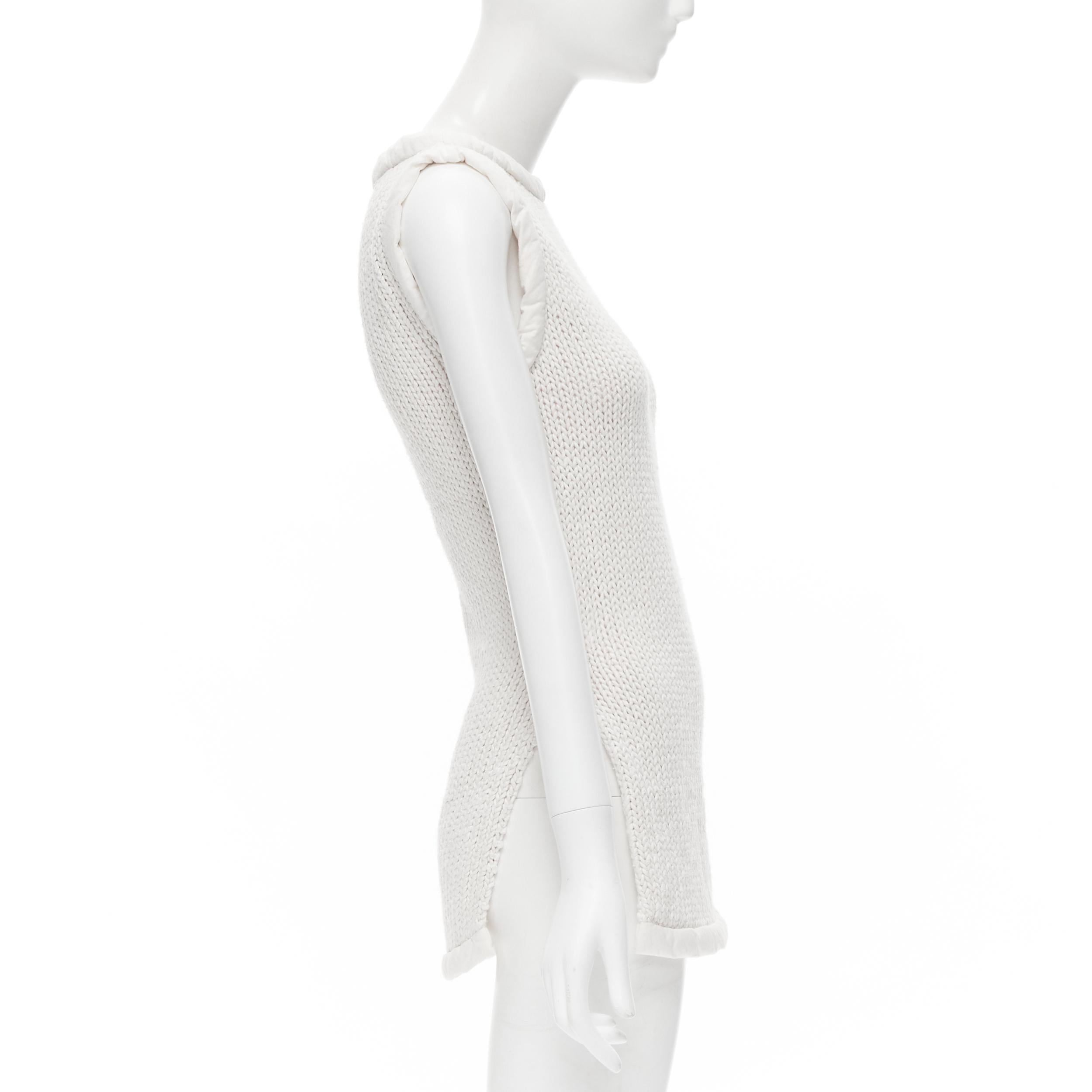 OLD CELINE Phoebe Philo white hand knit padded trim tunic vest XS In Excellent Condition For Sale In Hong Kong, NT