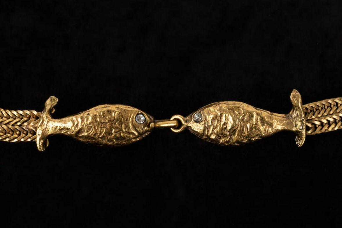 Ceinture de poisson Chanel ancienne en métal doré en vente 2