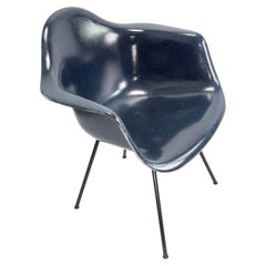 Retro old Charles Eames Modernica Los Angeles Armchair Seat Fibreglass Chair Indigo