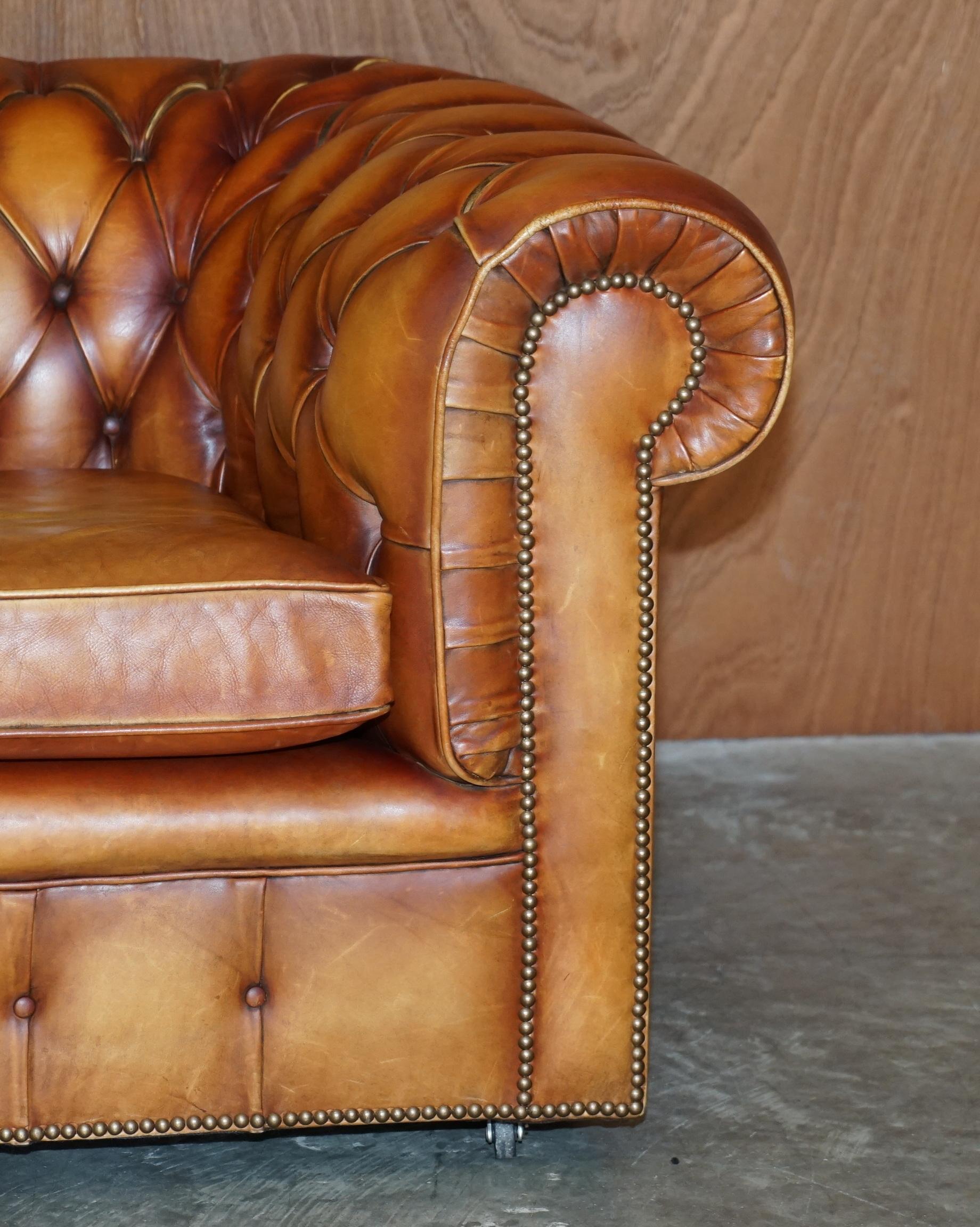 Old Chesterfield Club Three Piece Sofa & Pair of Armchairs Suite Brown Leather For Sale 9