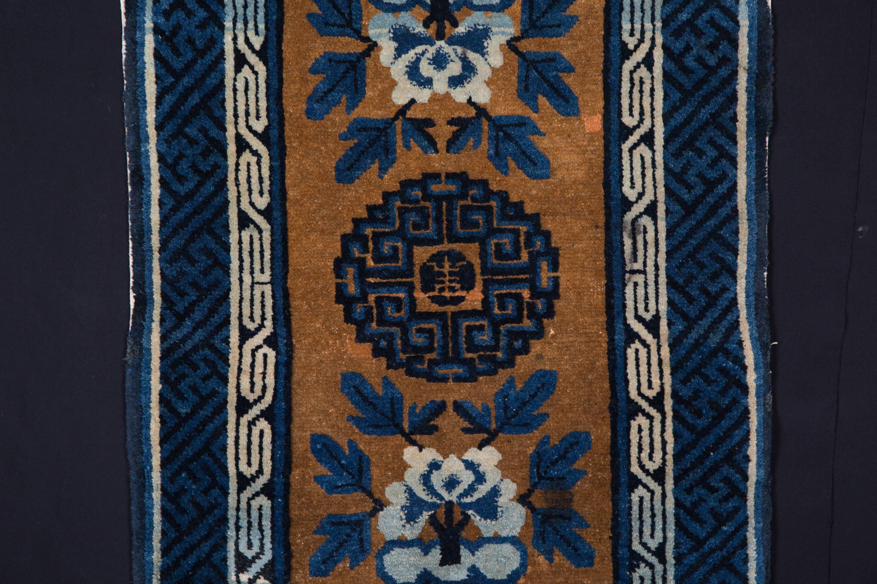 Chinese Chippendale Old China Carpet Beijing 66 cm x 132 cm, circa 1920