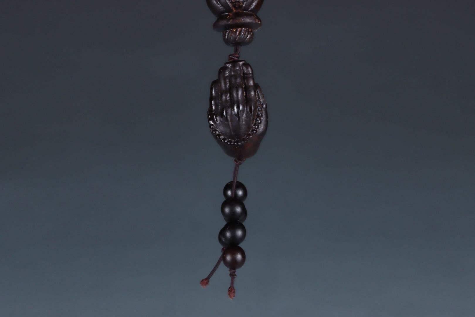 Antiguo tallado chino de madera de agar Buda Discípulo Pulseras Pareja en venta 4