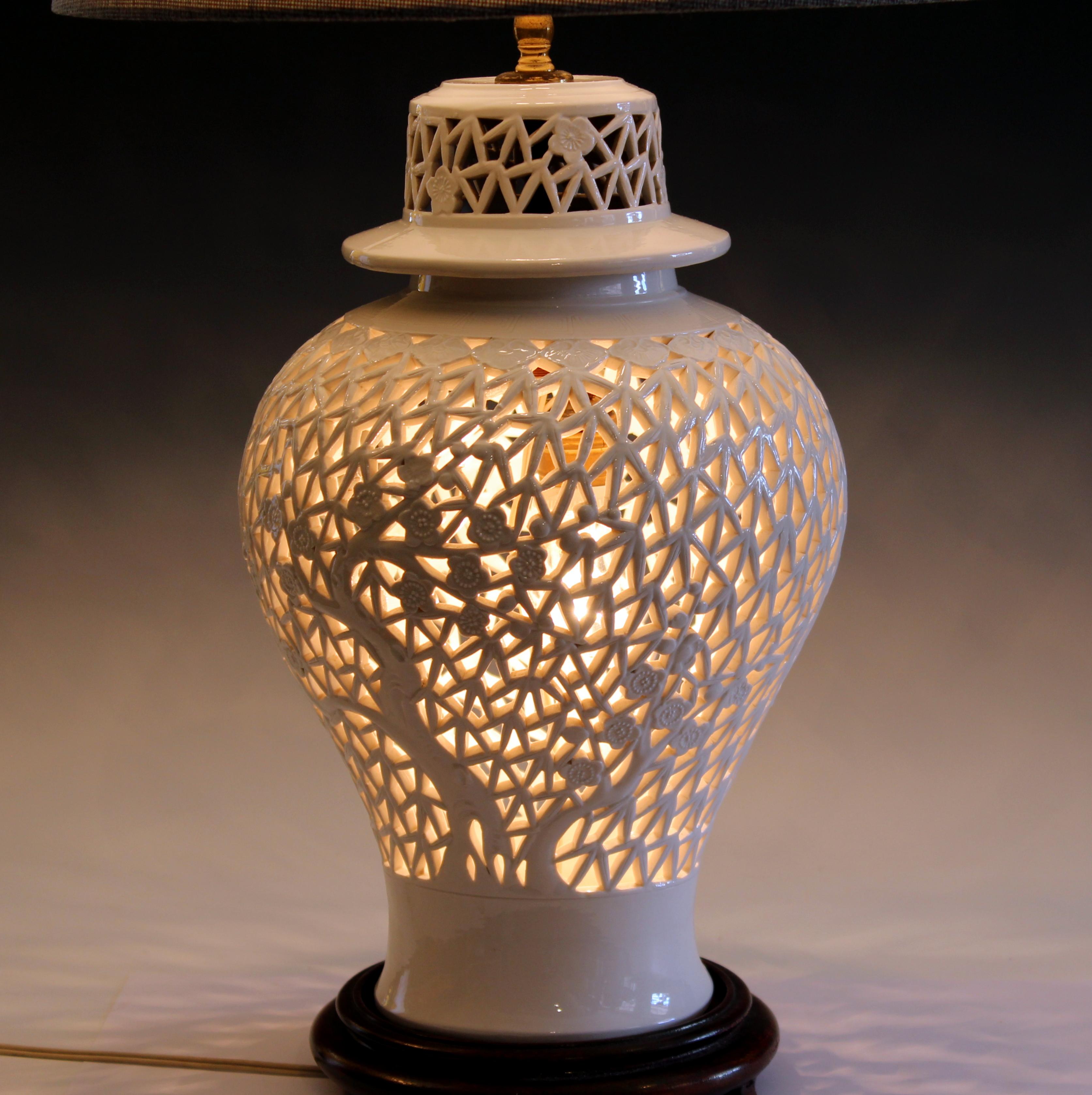 Old Chinese Porcelain Vase Lamp Reticulated White Carved Blanc de Chine Jar In Good Condition In Wilton, CT
