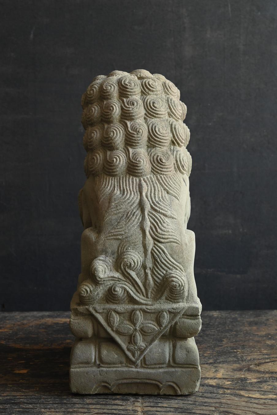 Old Chinese stone carved lion typeA /Early 20th century/Garden ornament For Sale 7
