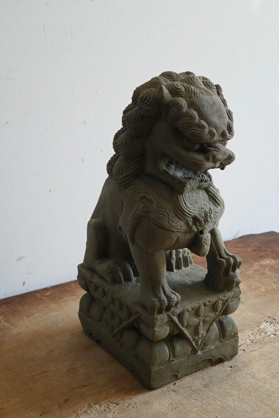 Old Chinese stone carved lion typeA /Early 20th century/Garden ornament For Sale 12