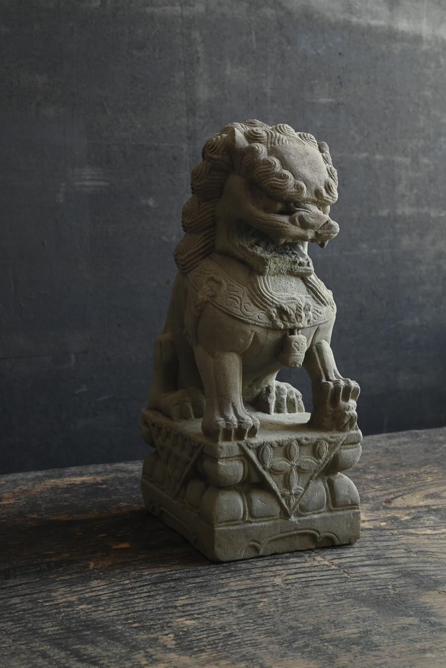 Chinese Export Old Chinese stone carved lion typeA /Early 20th century/Garden ornament For Sale