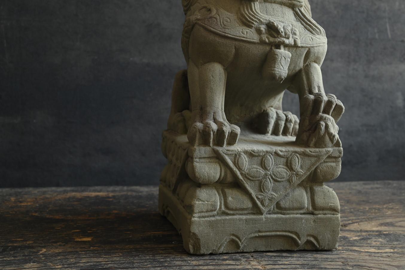 Hand-Carved Old Chinese stone carved lion typeB /Early 20th century/Garden ornament For Sale