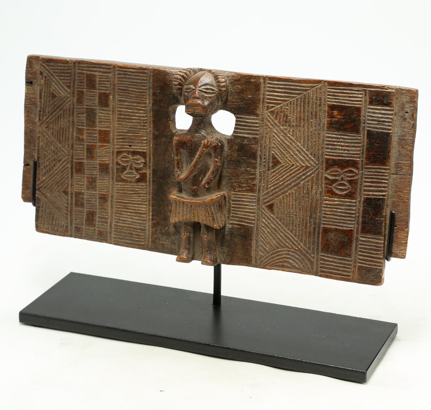 Wood Old Chokwe Chair Back Carved Standing Figure, Early 20th Century, Congo For Sale