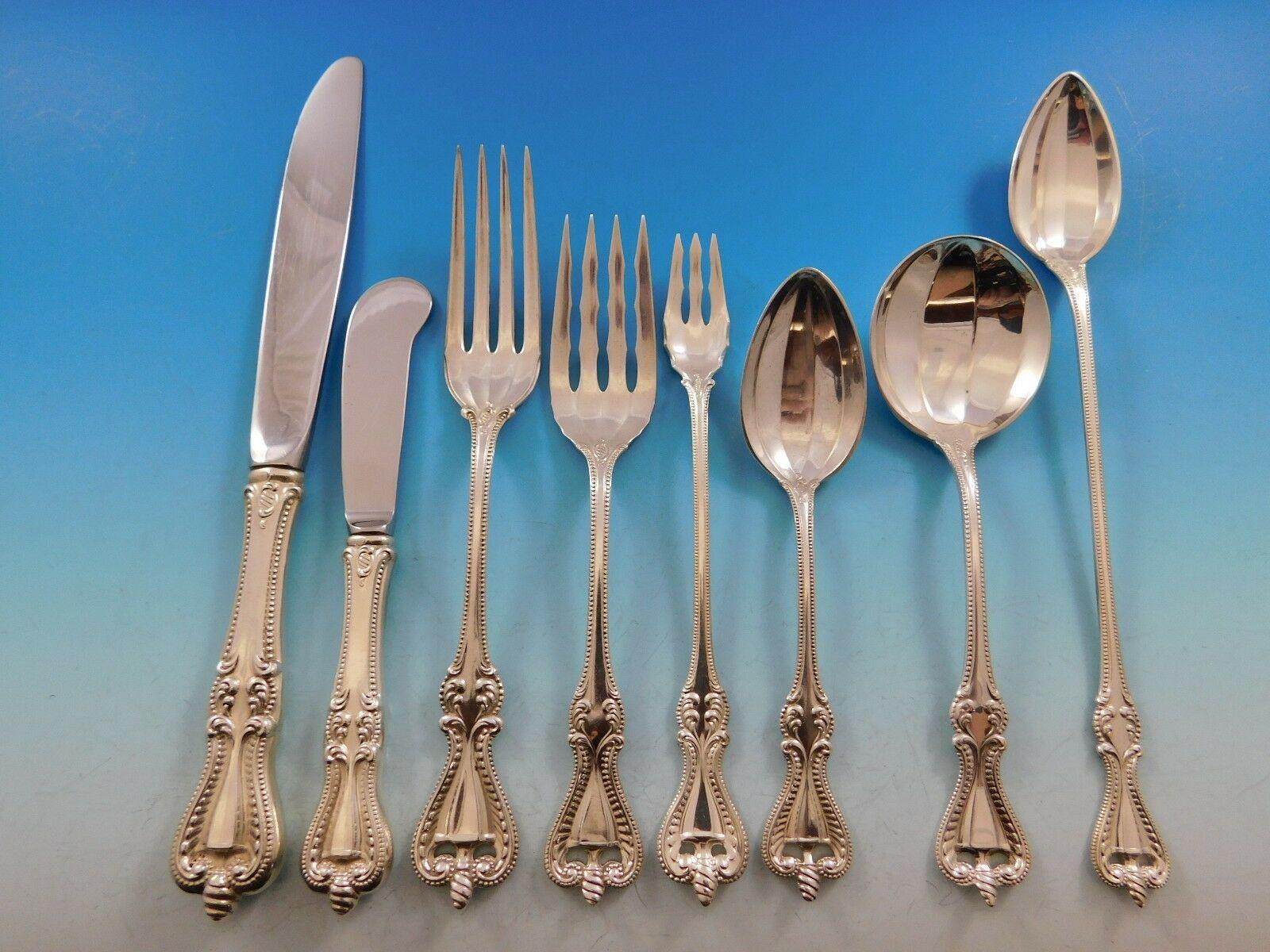 Stunning old colonial by Towle sterling silver flatware set of 108 pieces. This set includes:


12 knives, 8 7/8