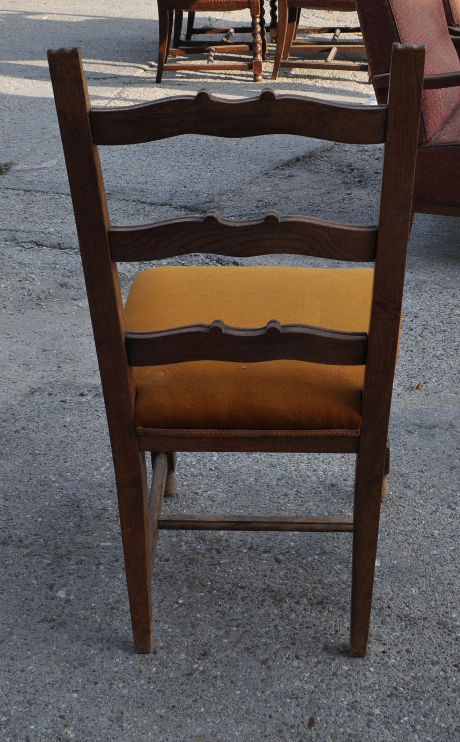 Old colonial dining chairs

Condition: Good. The frames are in nice original condition. Structurally sound. The upholstery should be cleaned or reupholster.

We recommend a good cleaning or good candidates for a re-do.