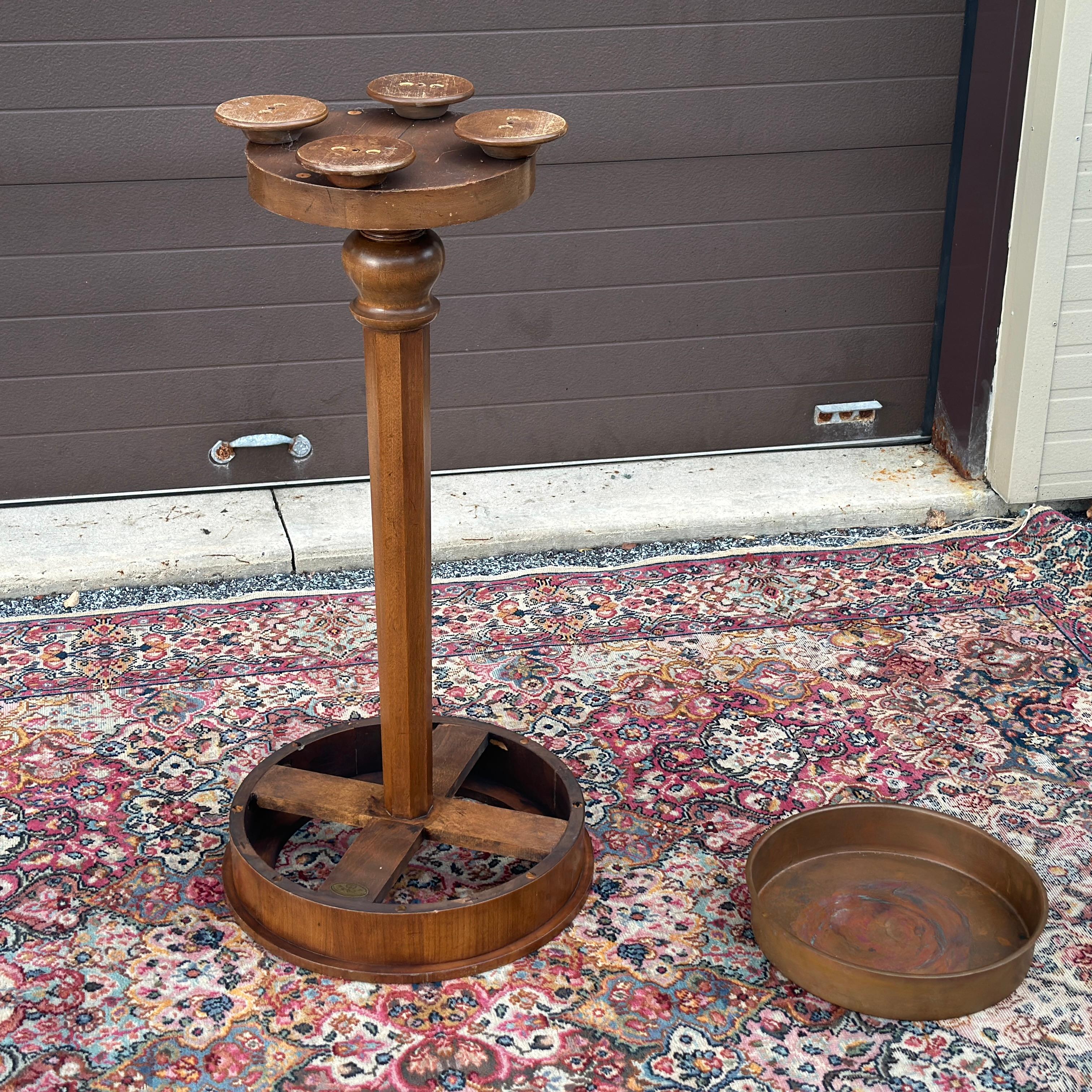 Old Colony Furniture Co. Plant Stand Pedestal With Copper Liner For Sale 3