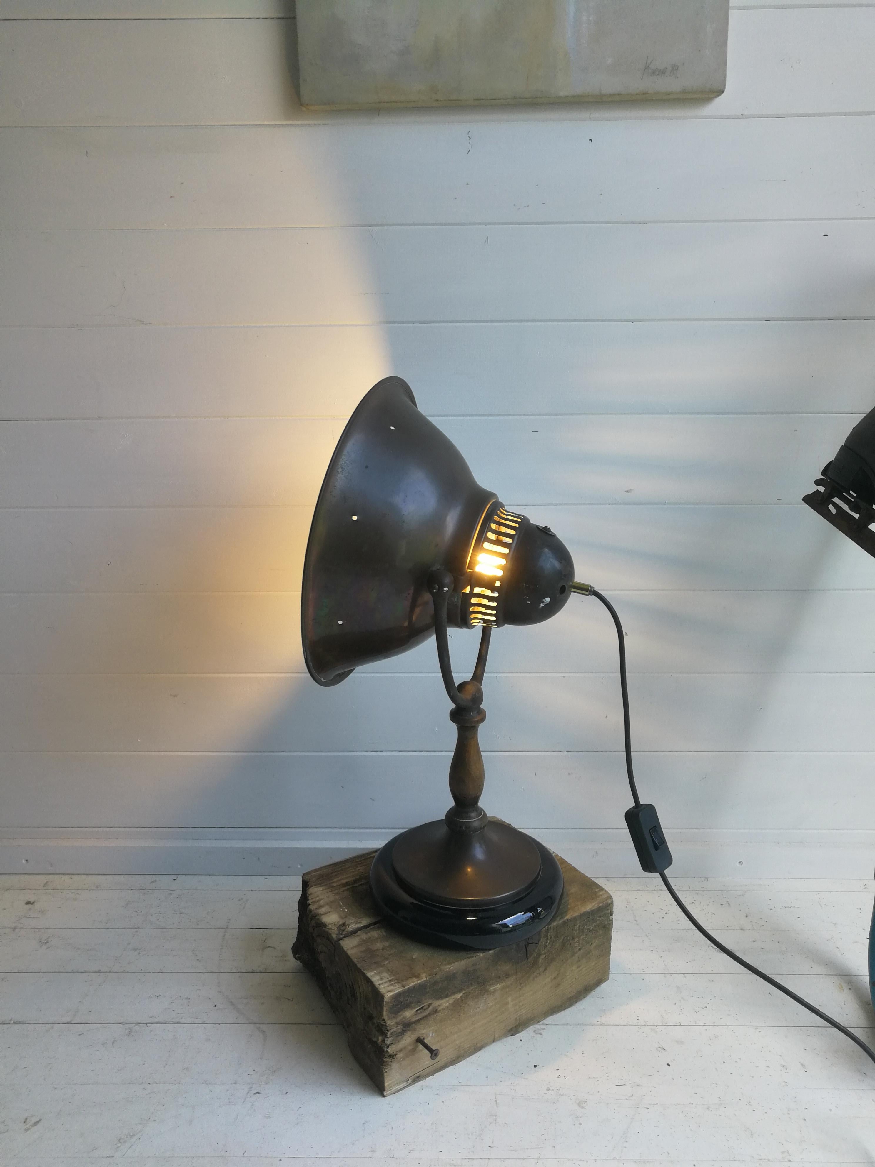 Old Copper Heat Lamp Converted, 1900s, Glazed Base Industrial Table Lamp For Sale 5