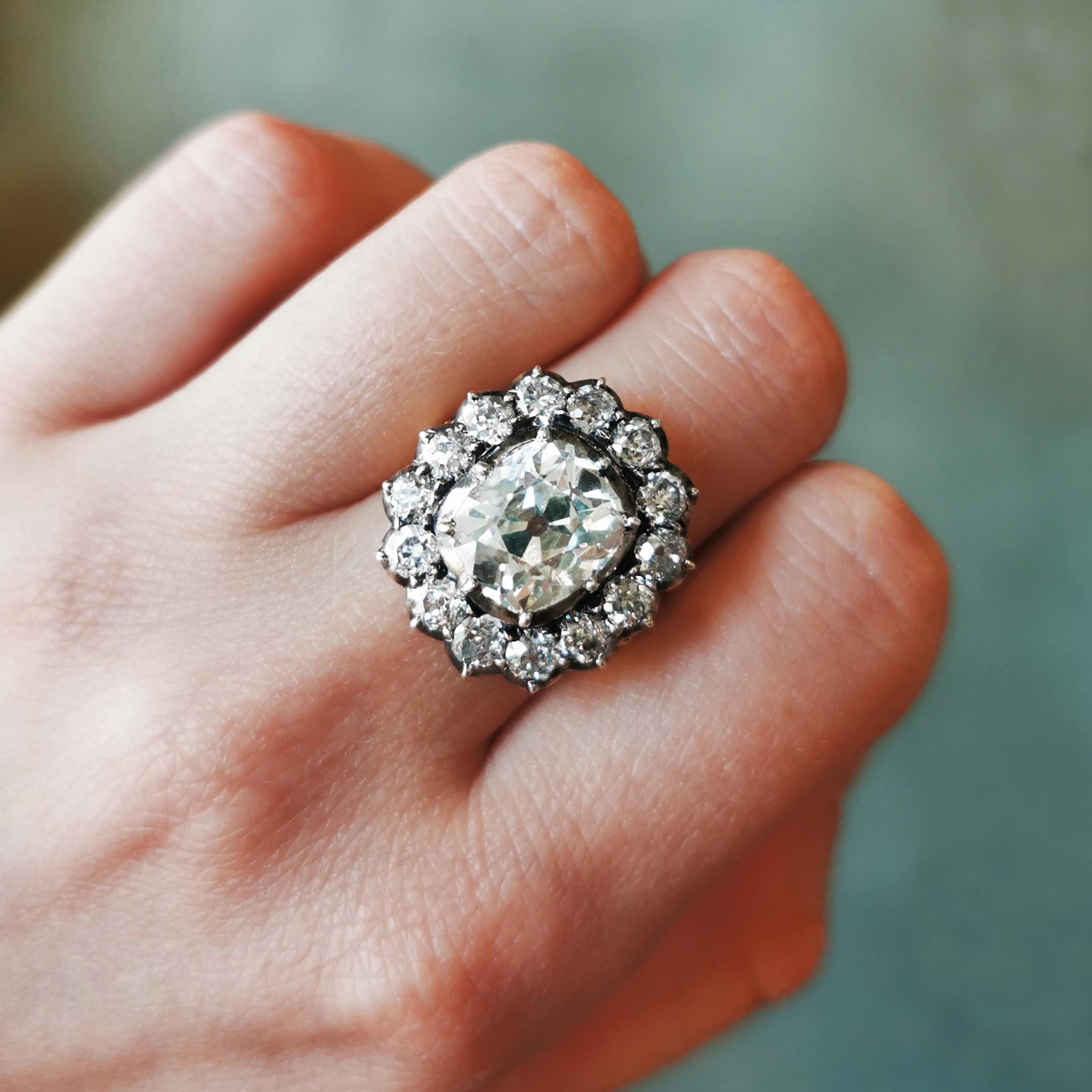 Women's Old-Cut Diamond and Silver-Upon-Gold Cluster Ring, 4.18 Carats For Sale