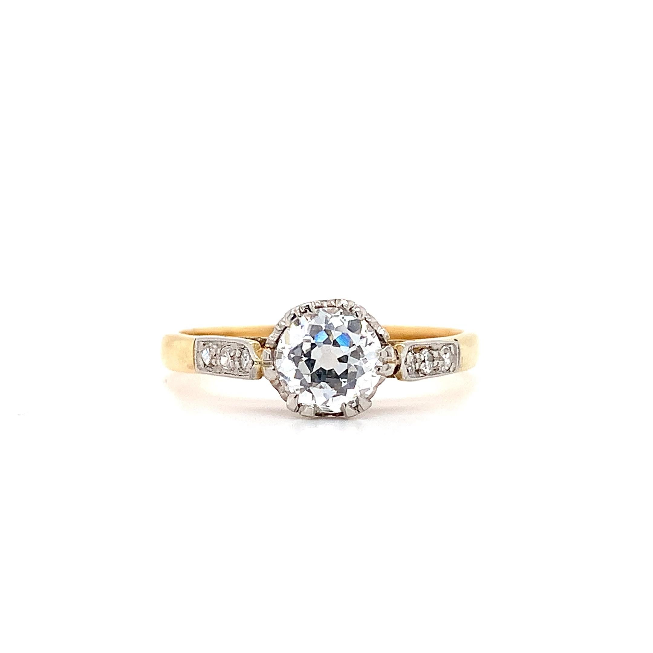 Antiker Verlobungsring mit Diamanten im alten Schliff 18k Gelbgold (Art déco) im Angebot